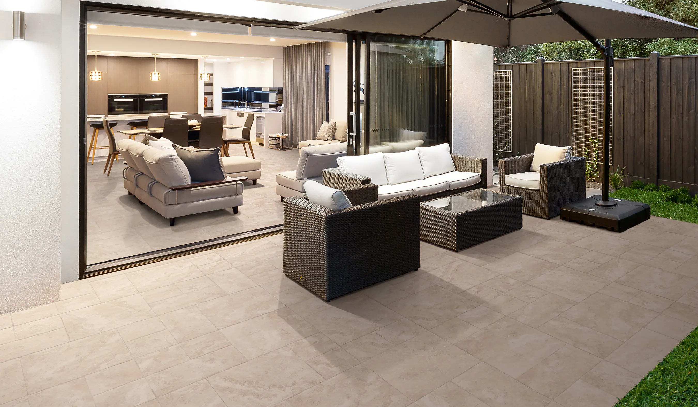 Bodenfliese Feinsteinzeug Romana verschiedene Formate crema