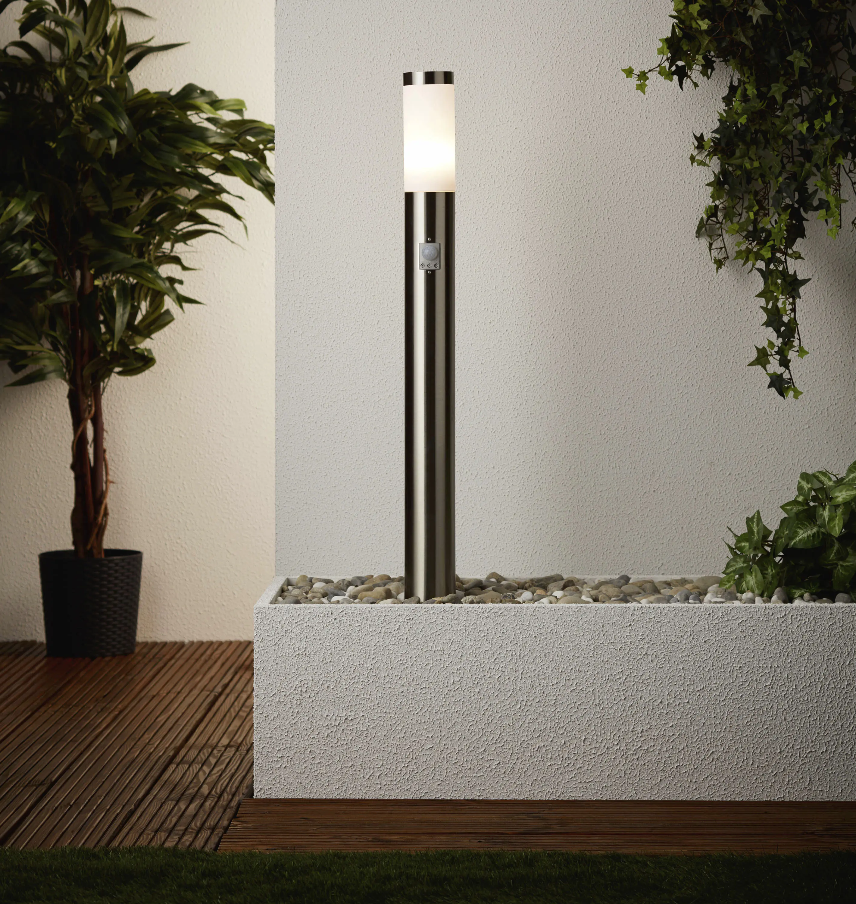 Brilliant Wegeleuchte Bole edelstahl 77,5 cm Bewegungsmelder E27 60 W Brilliant Wegeleuchte Bole edelstahl 77,5 cm Bewegungsmelder E27 60 W