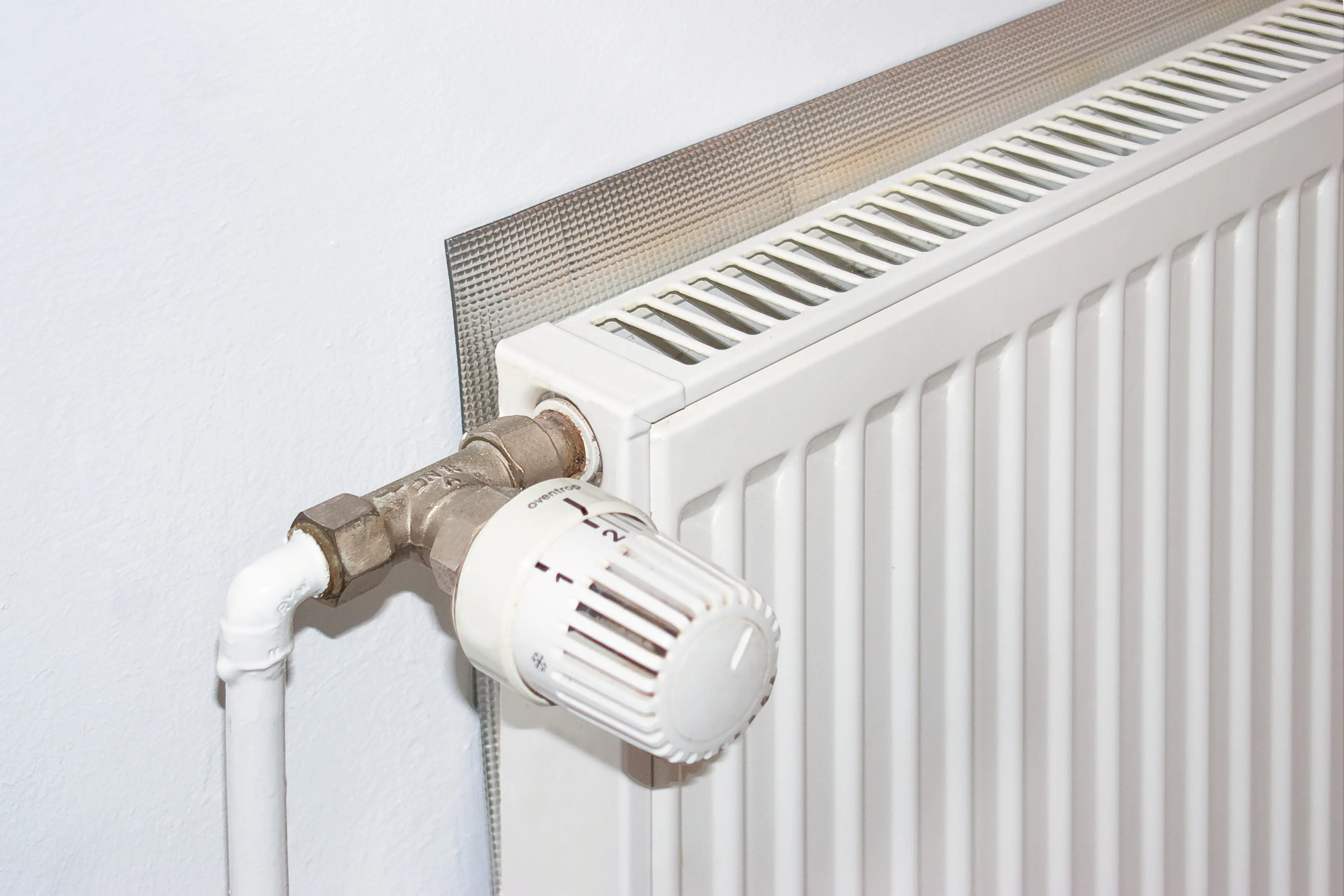 tesa Moll Reflektorfolie für Heizkörper Heat Reflect 1 x 0,7 m