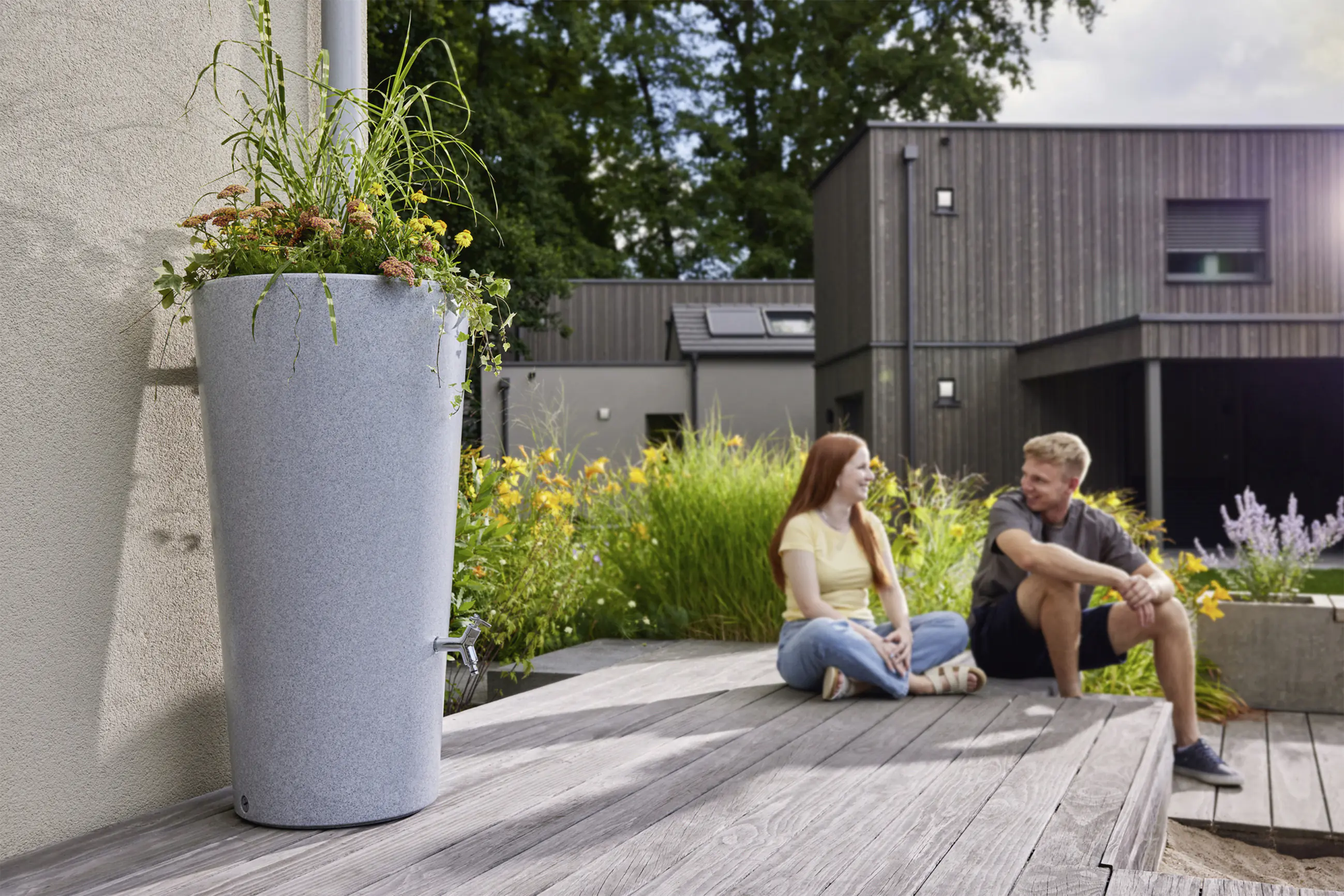 Garantia Regentonne Stone 2in1 rund inkl. Pflanzschale 210 L silber