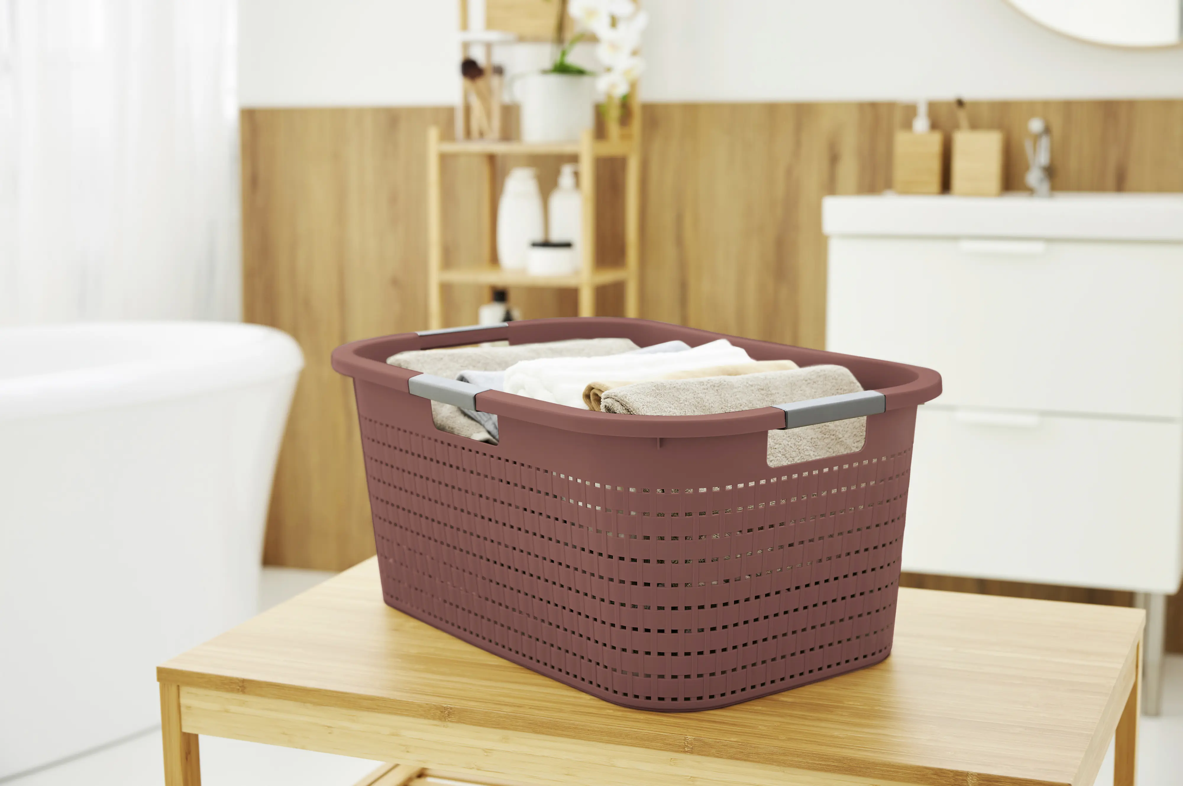 Rotho Wäschekorb Country, 40 L iron rot