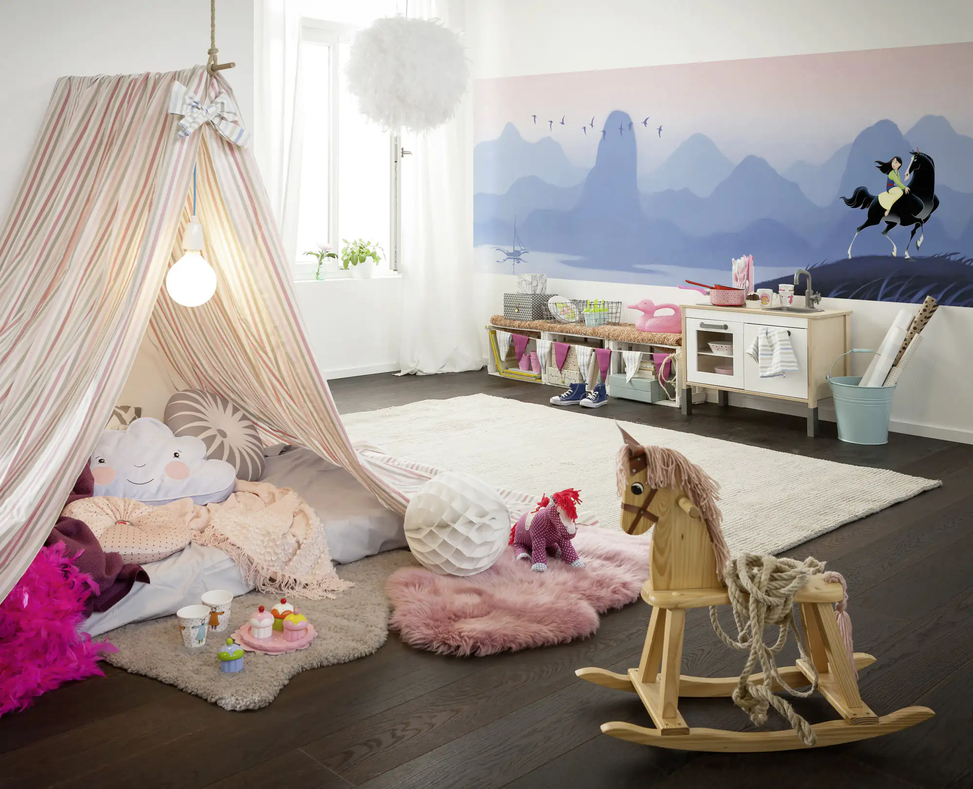 Komar Vlies Fototapete Mulan Hills 300 x 100 cm 