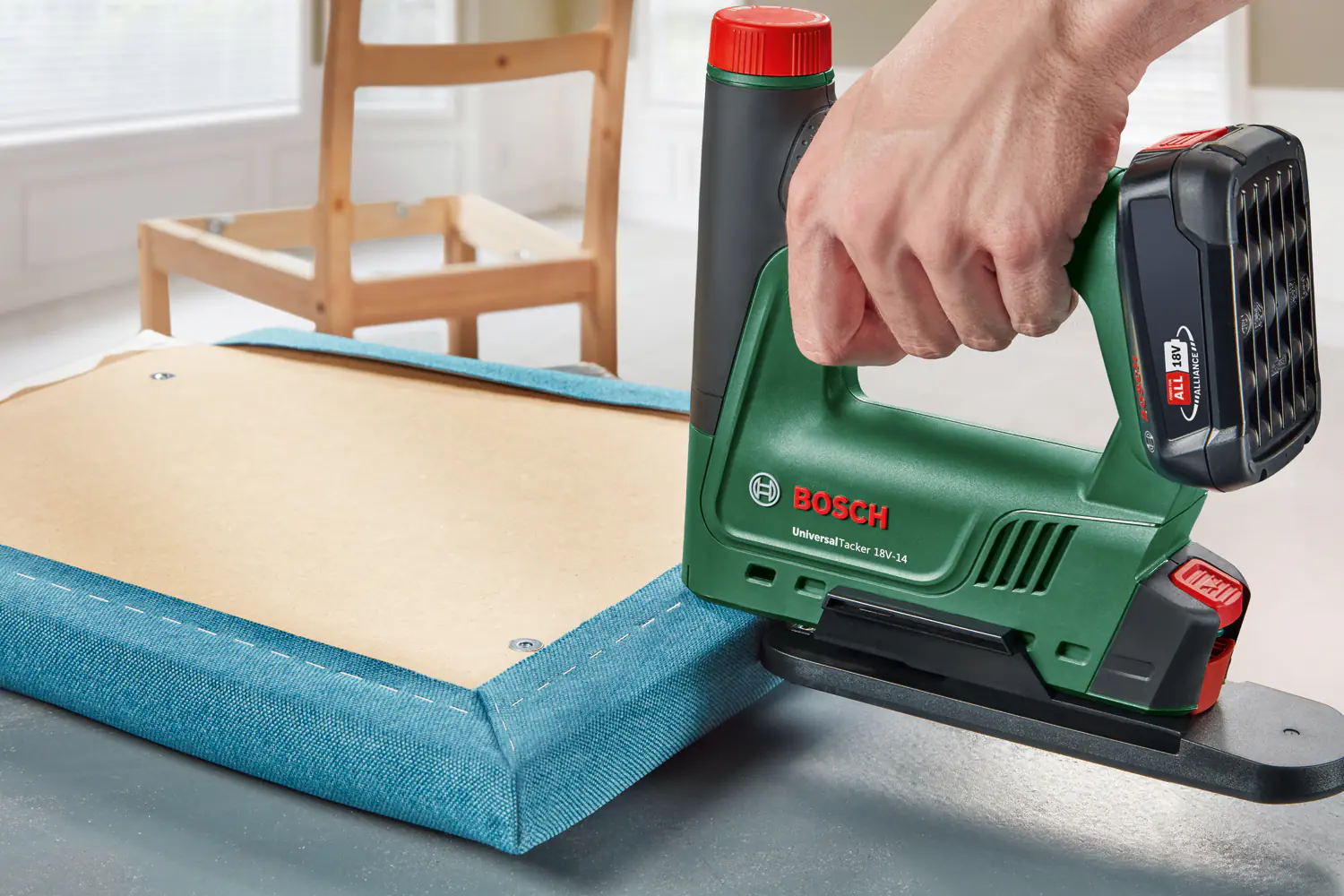 Bosch Akku-Tacker UniversalTacker 18V-14 Solo Bosch Akku-Tacker UniversalTacker 18V-14 Solo