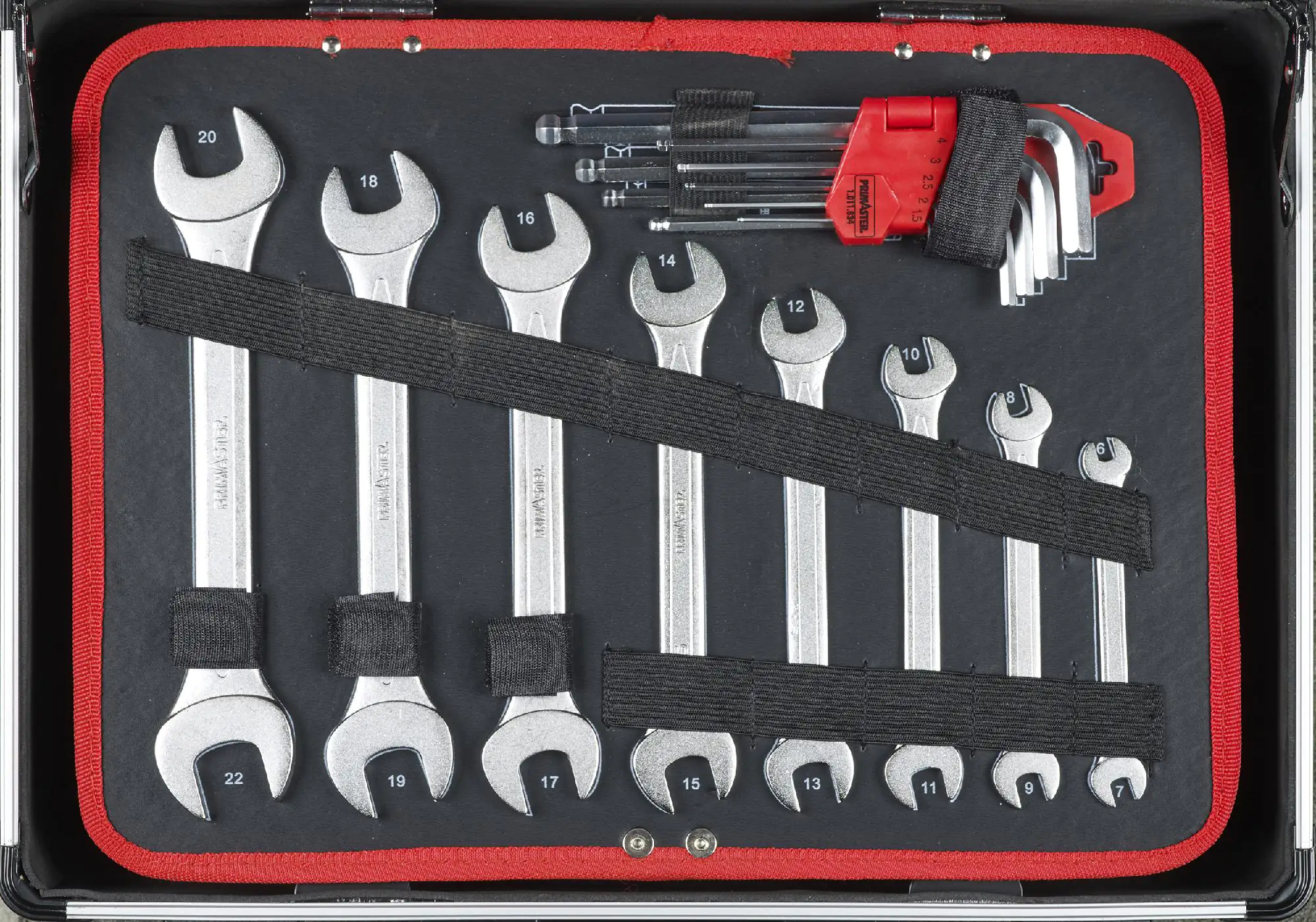 Primaster Werkzeugkoffer WK135 135-teilig 1/4" 3/8" Primaster Werkzeugkoffer WK135 135-teilig 1/4" 3/8"
