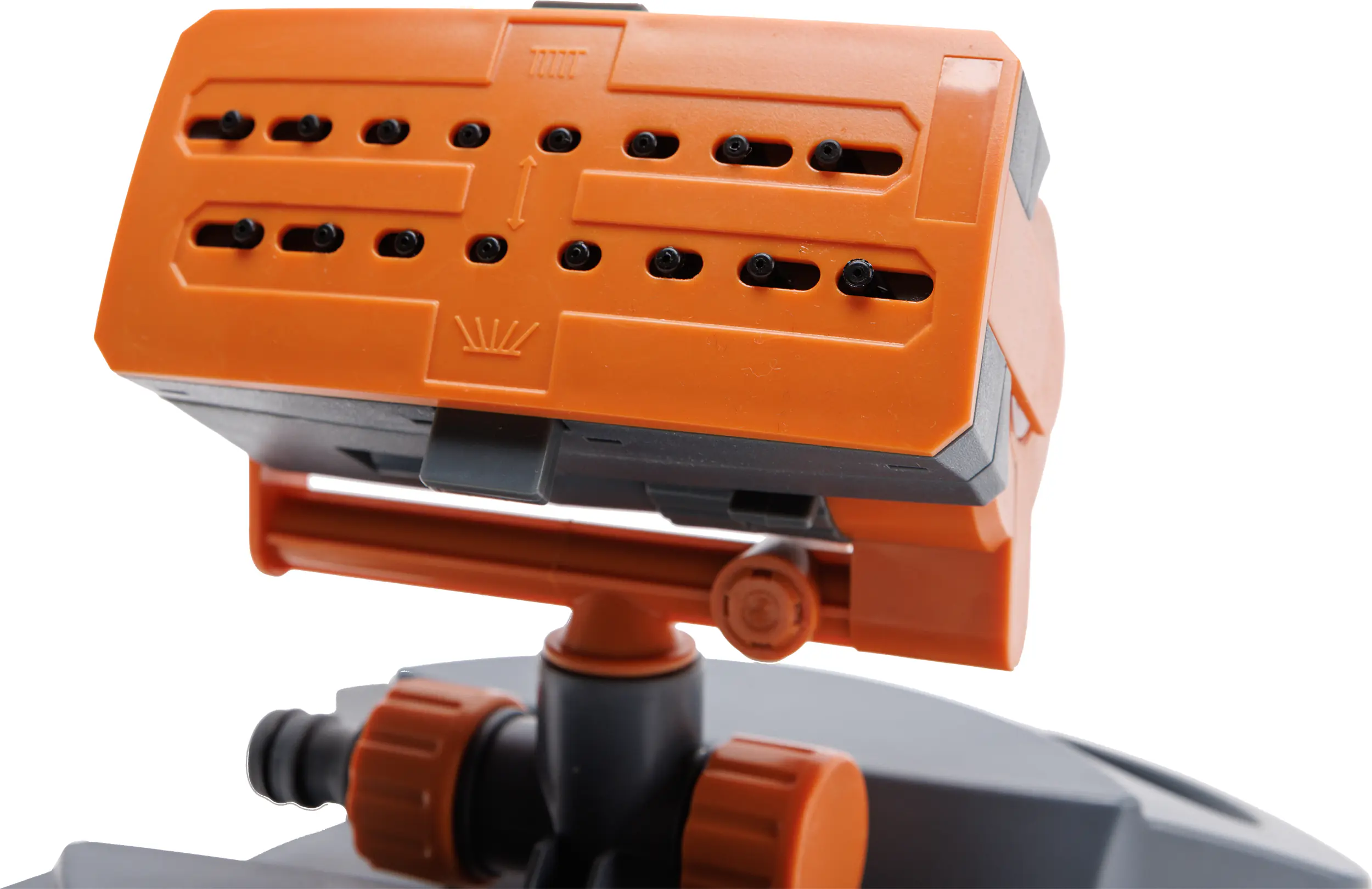 Primaster Viereckregner mit 18 Düsen & Ständer Primaster Viereckregner mit 18 Düsen & Ständer