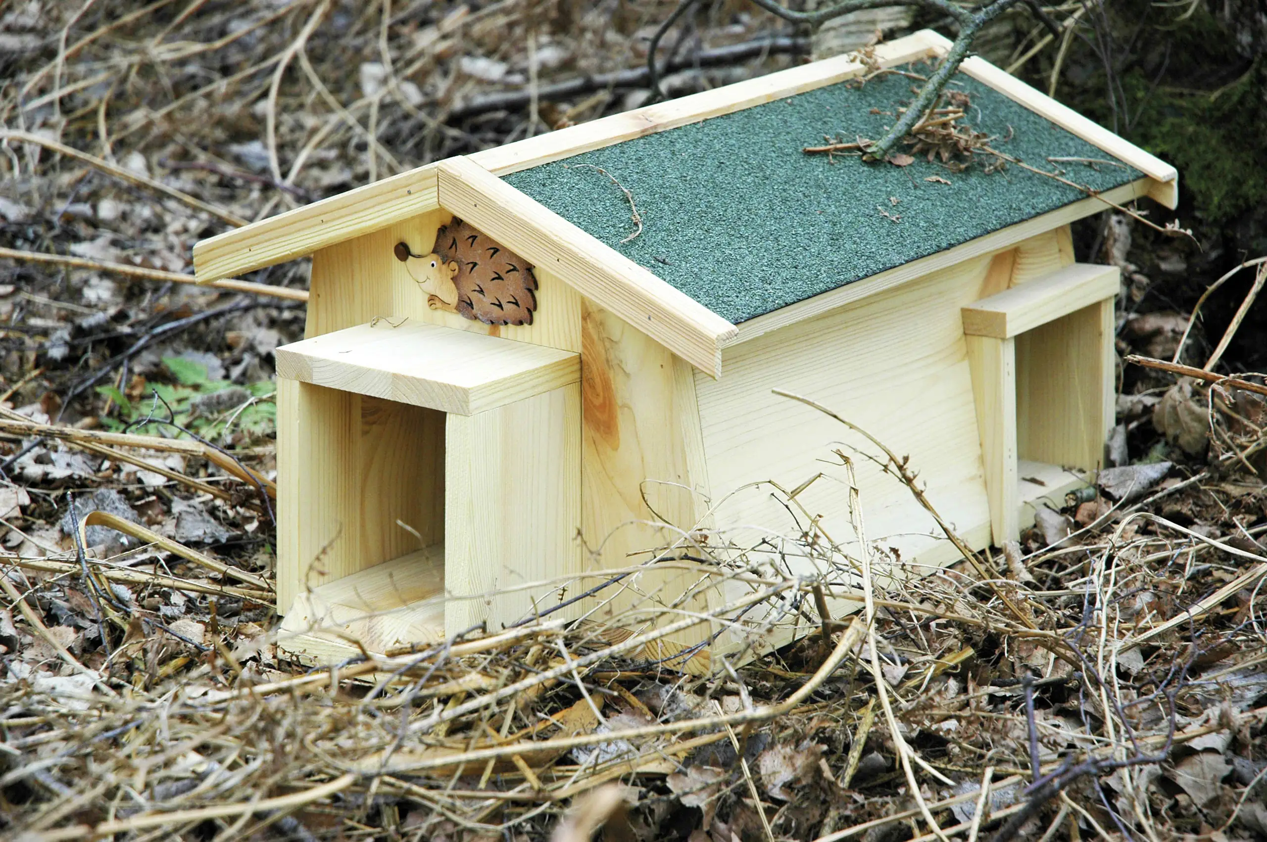 Dobar Igelhaus "Mecki" mit zwei Eingängen 54 x 35 x 26 cm