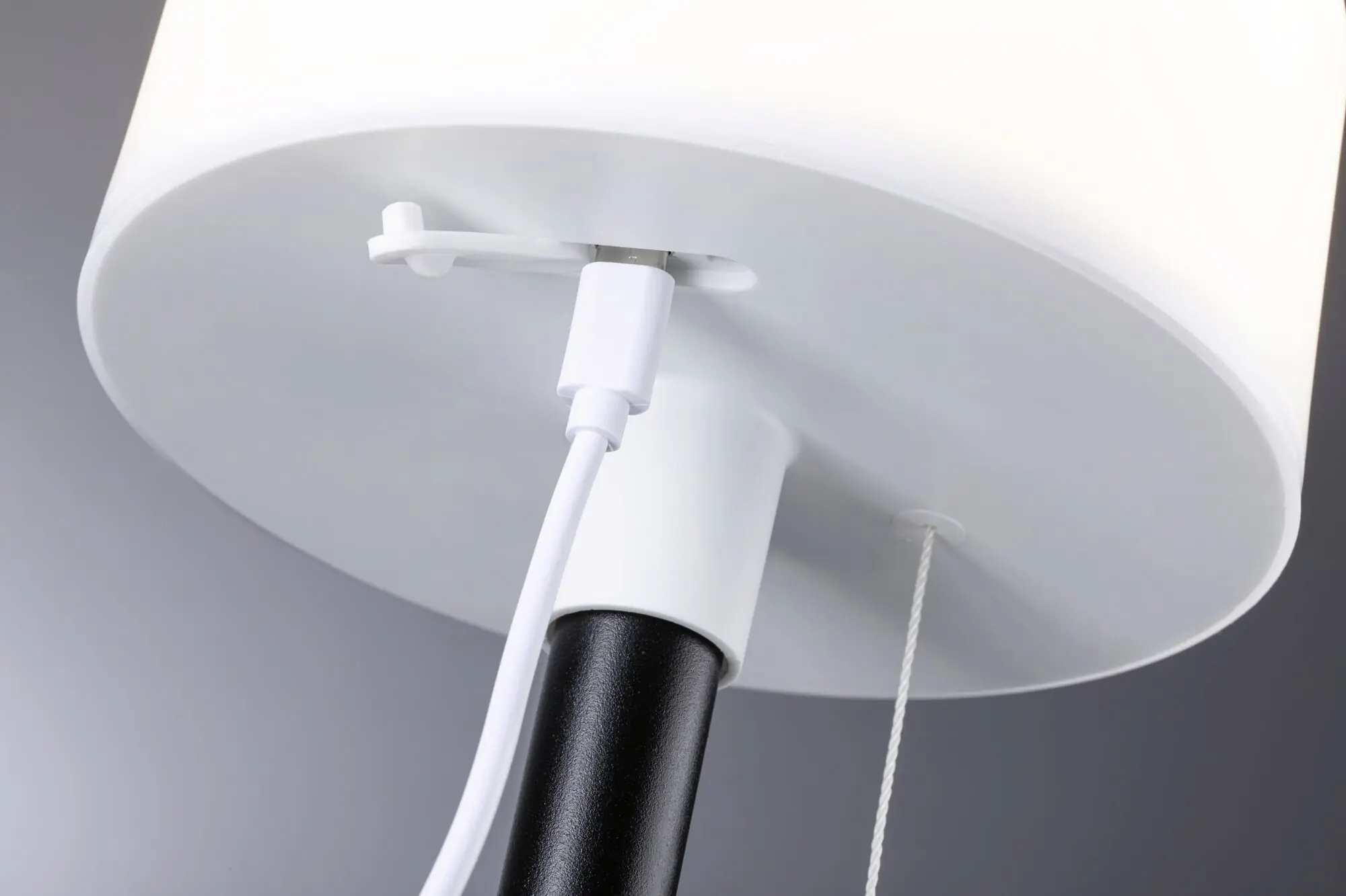 Paulmann Solar-Akku-Tischleuchte Bartja schwarz 24 cm warmweiß