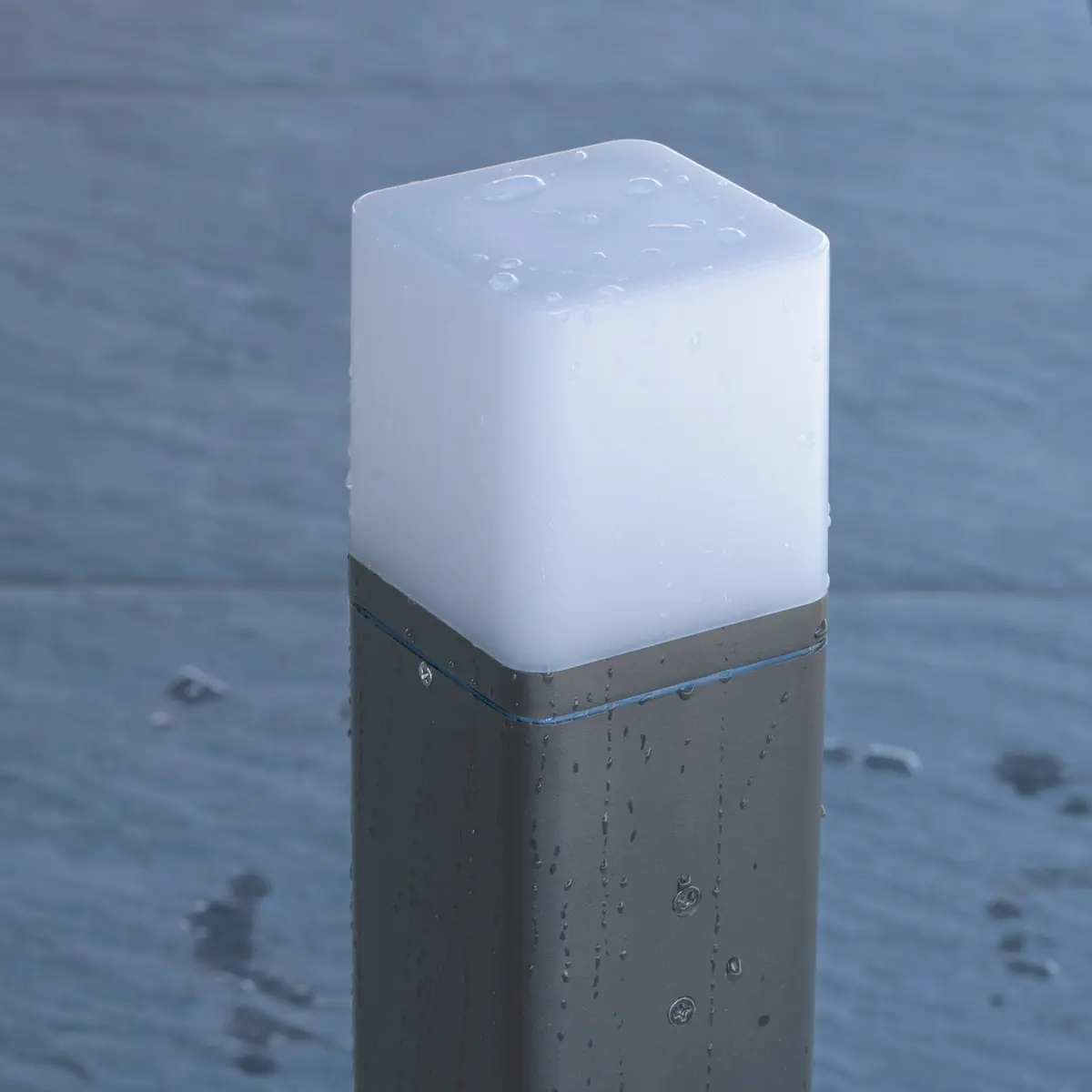 Unitec Wegeleuchte M E27 anthrazit 50 cm Unitec Wegeleuchte M E27 anthrazit 50 cm