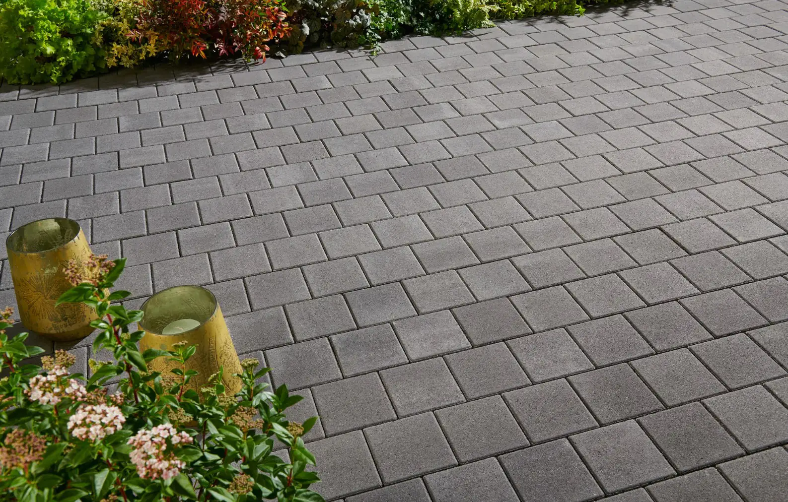 Kann Pflasterstein Casalina 14 x 14 x 6 cm vulkan-anthrazit Kann Pflasterstein Casalina 14 x 14 x 6 cm vulkan-anthrazit