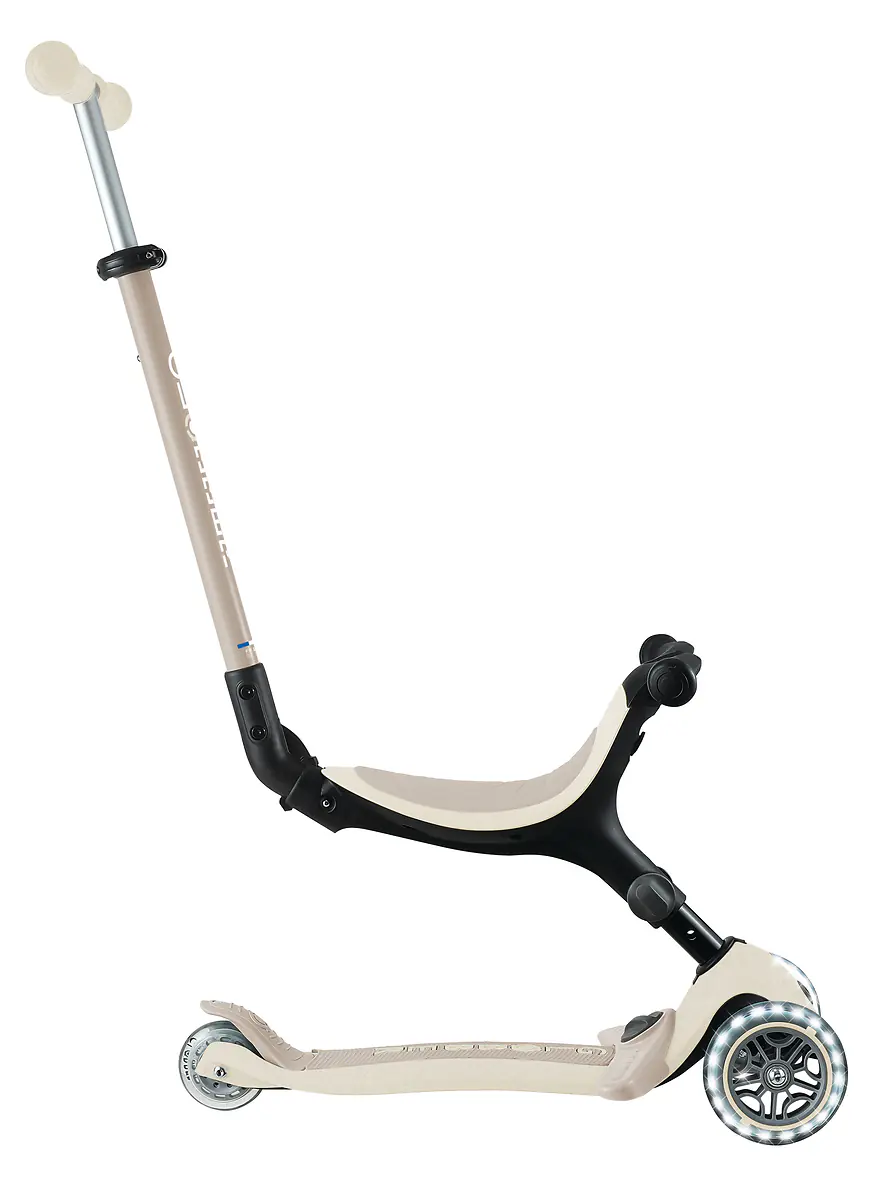 Globber Laufrad für Kinder mit Leuchtrollen Go-Up Active Lights Eco creme/weiß