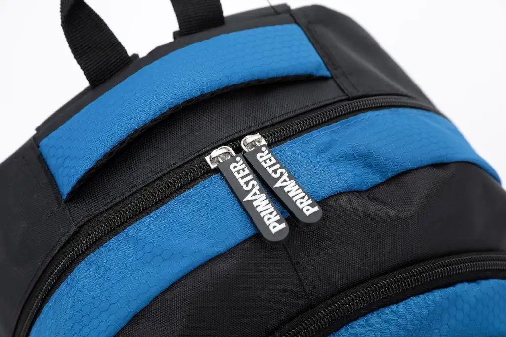 Primaster Rucksack blau-schwarz, 32 x 48,5 x 19 cm (B x H x T) Primaster Rucksack blau-schwarz, 32 x 48,5 x 19 cm (B x H x T)