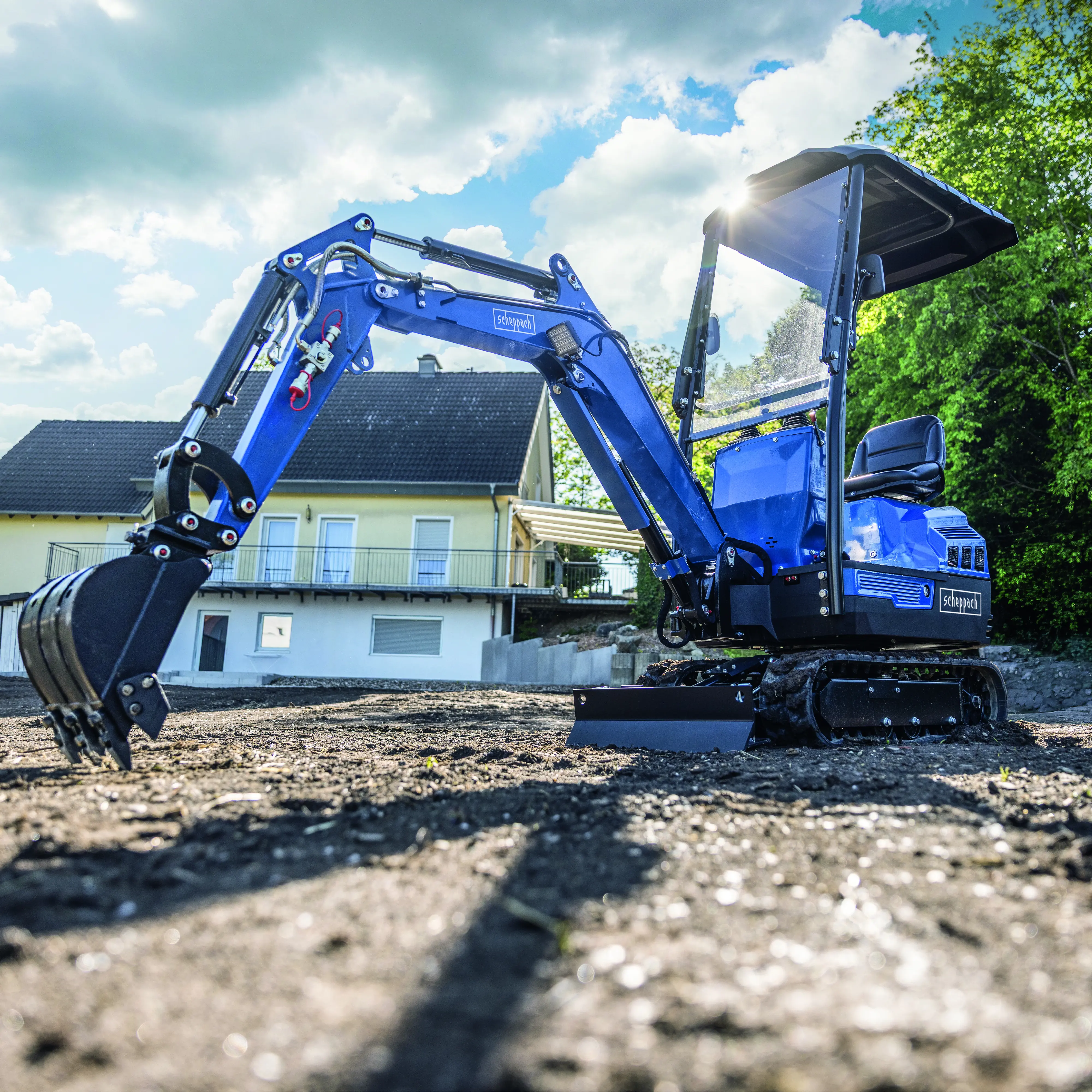 Scheppach Mini-Bagger EXC1400 72 cm Spurbreite 11,5 PS