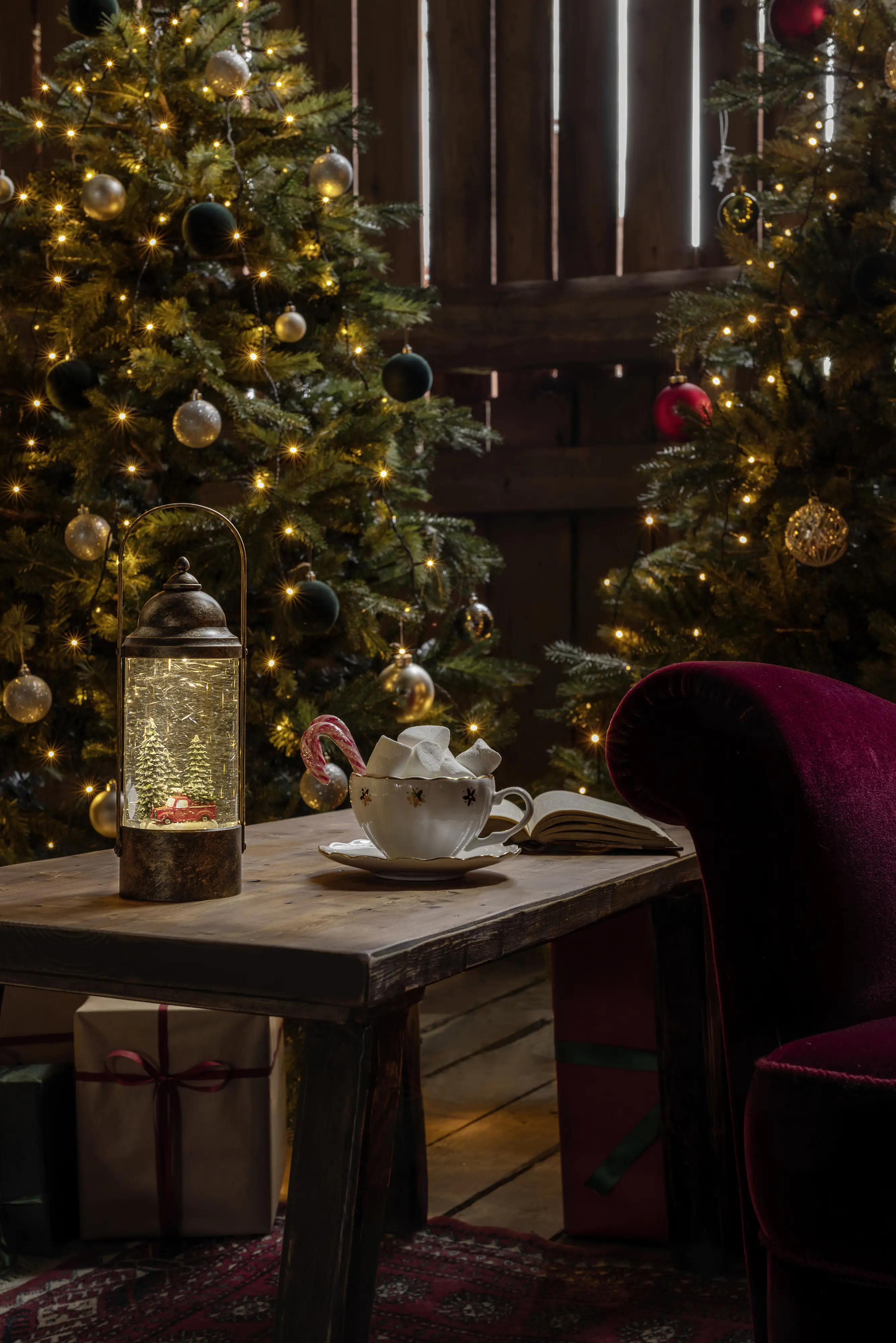 Konstsmide Wasserlaterne Weihnachtsbaum und Auto beleuchtet, 10 x 9 x 29 cm