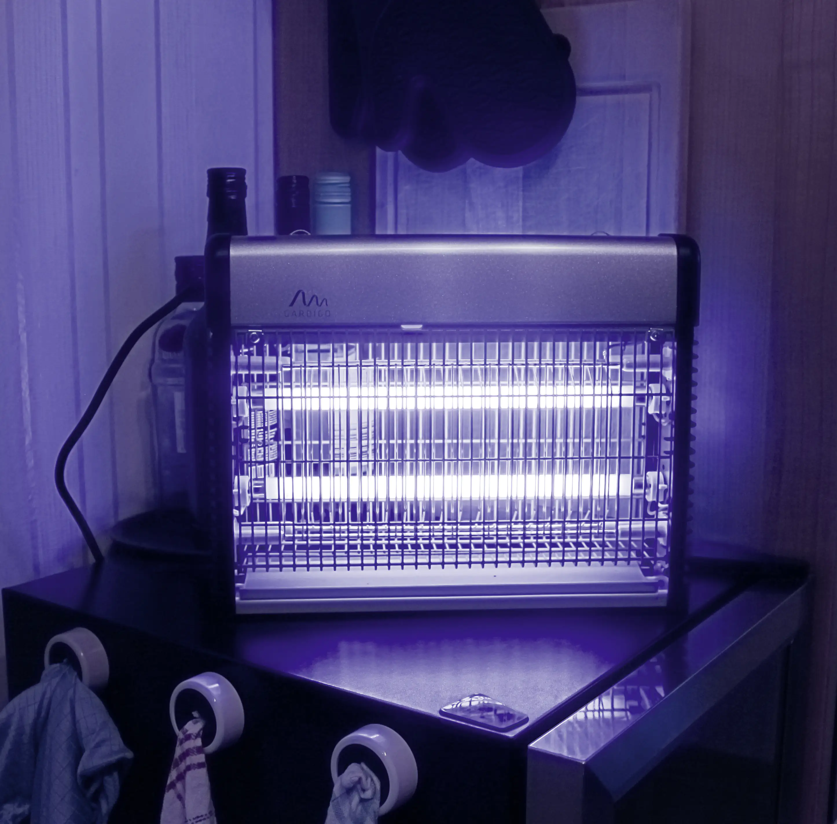 Gardigo Insekten Vernichter Profi 70 m² inklusive Aufhängekette