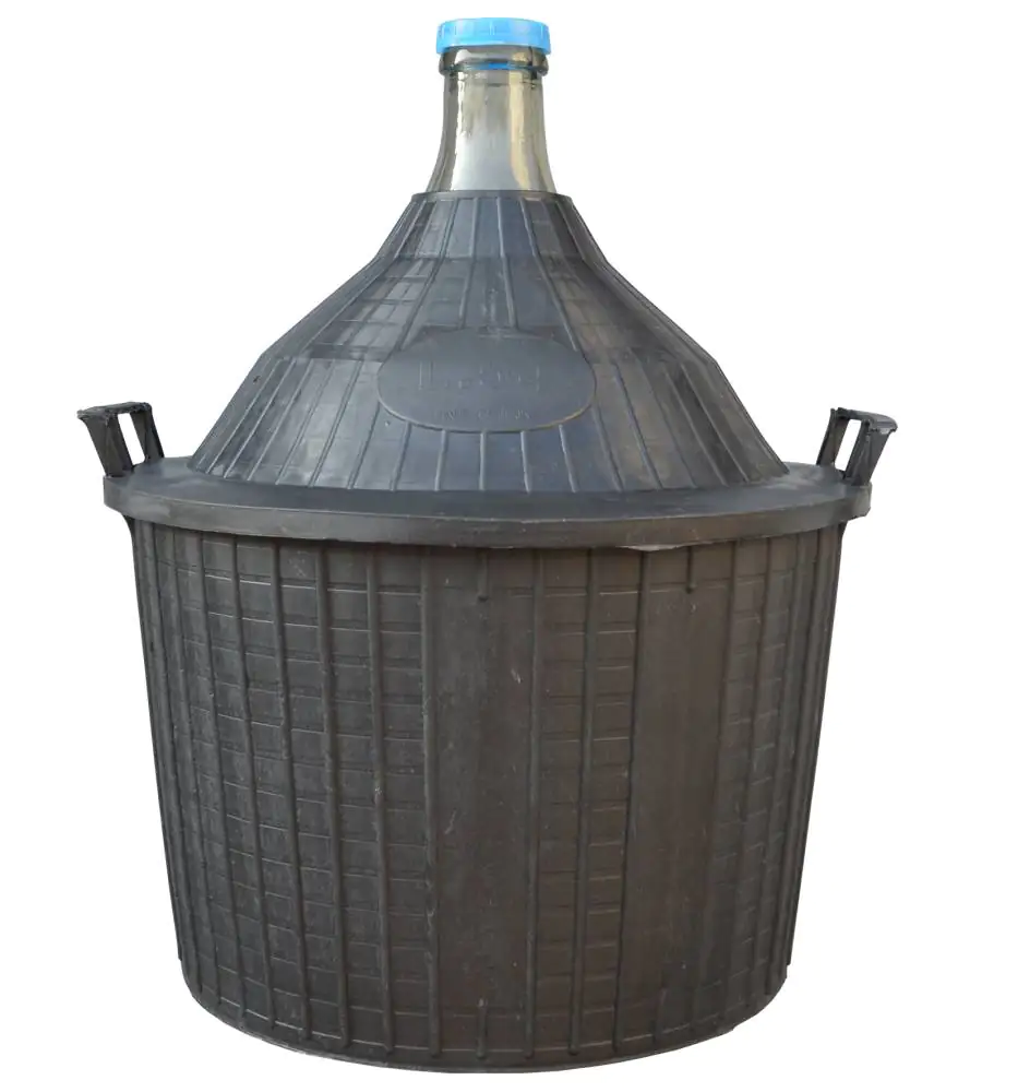 Glasballon im Schutzkorb