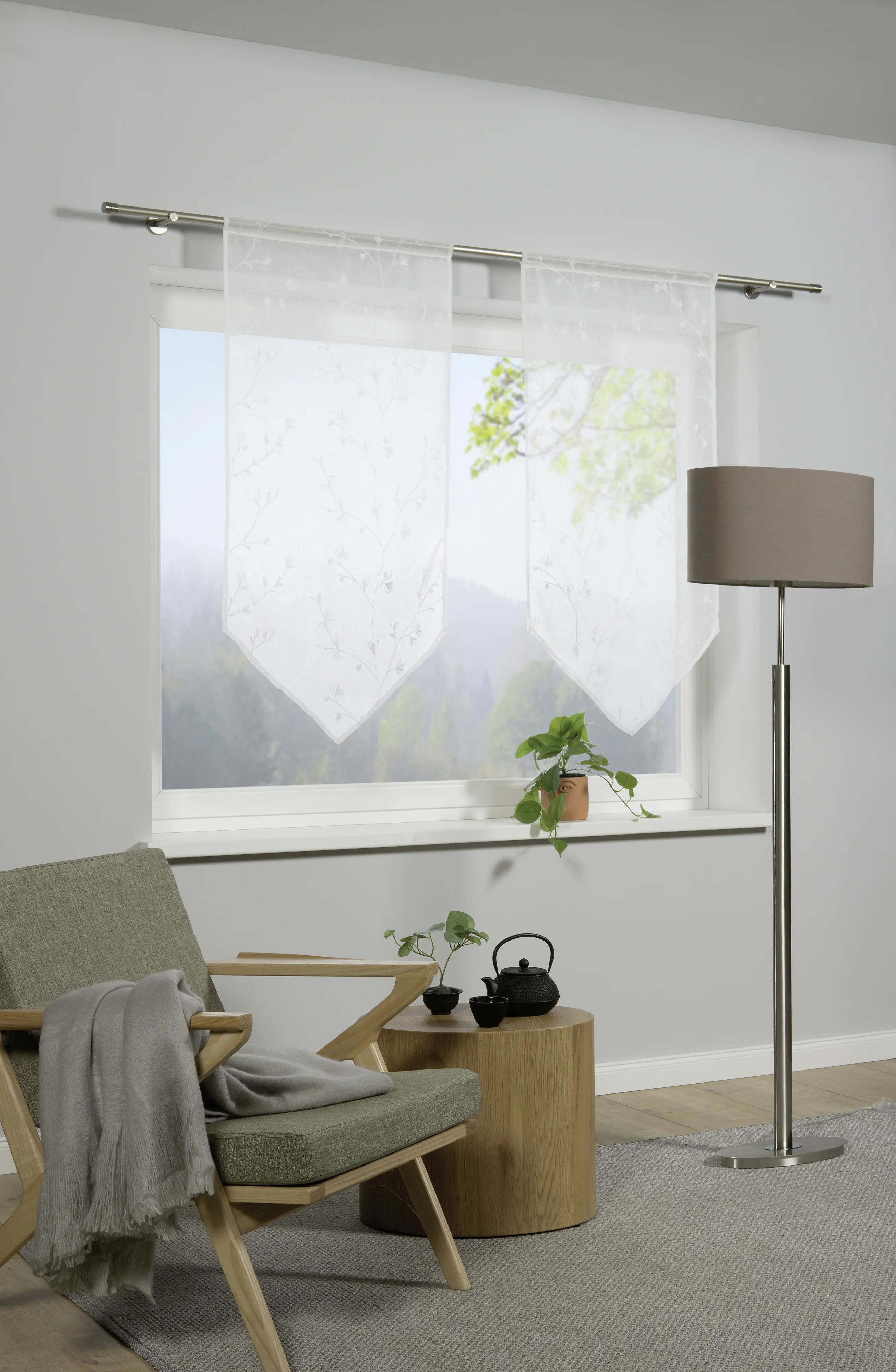 Gardinia Panneaux mit Stickerei weiß 60 x 120 cm Gardinia Panneaux mit Stickerei weiß 60 x 120 cm