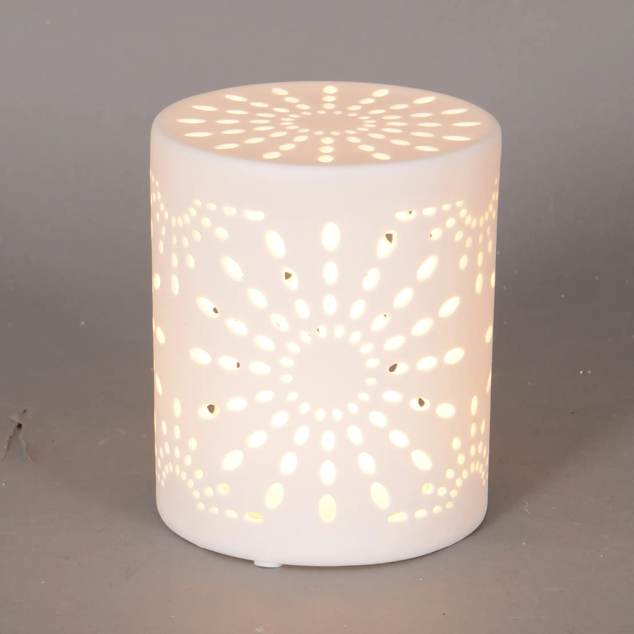 4333692050517 TrendLine LED Dekoleuchte 8 LED, Sonnenmuster