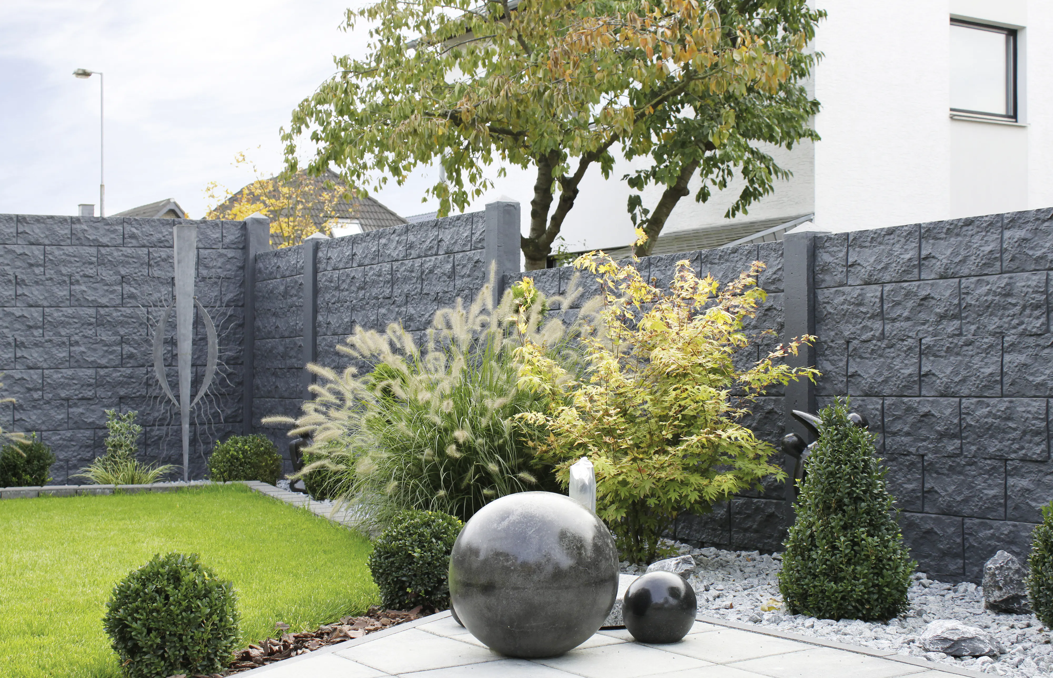 Betonzaun Grundset Casa Borsika mit Anfangs und Endpfosten 231 cm 