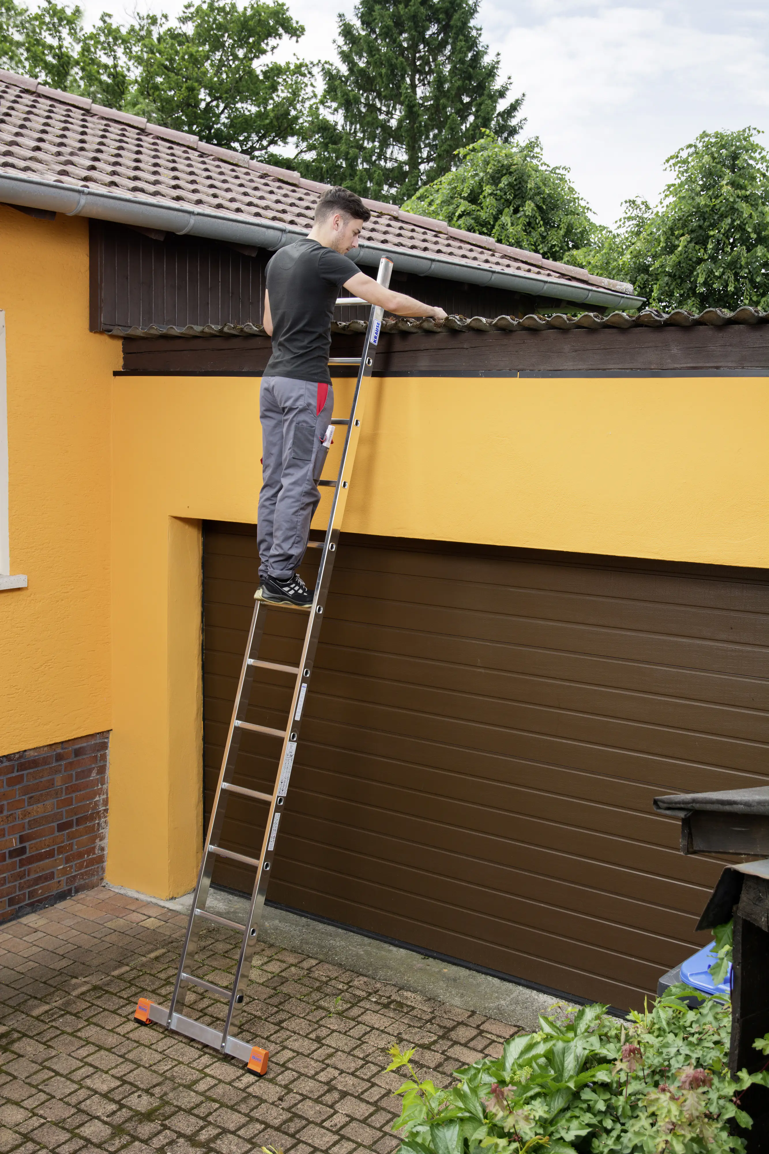 4009199129109_2183416 Krause Aluminium-Anlegeleiter MONTO Sibilo 4,40 m