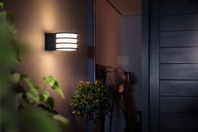 Philips Hue LED Außen-Wandleuchte White Lucca warmweiß Philips Hue LED Außen-Wandleuchte White Lucca warmweiß