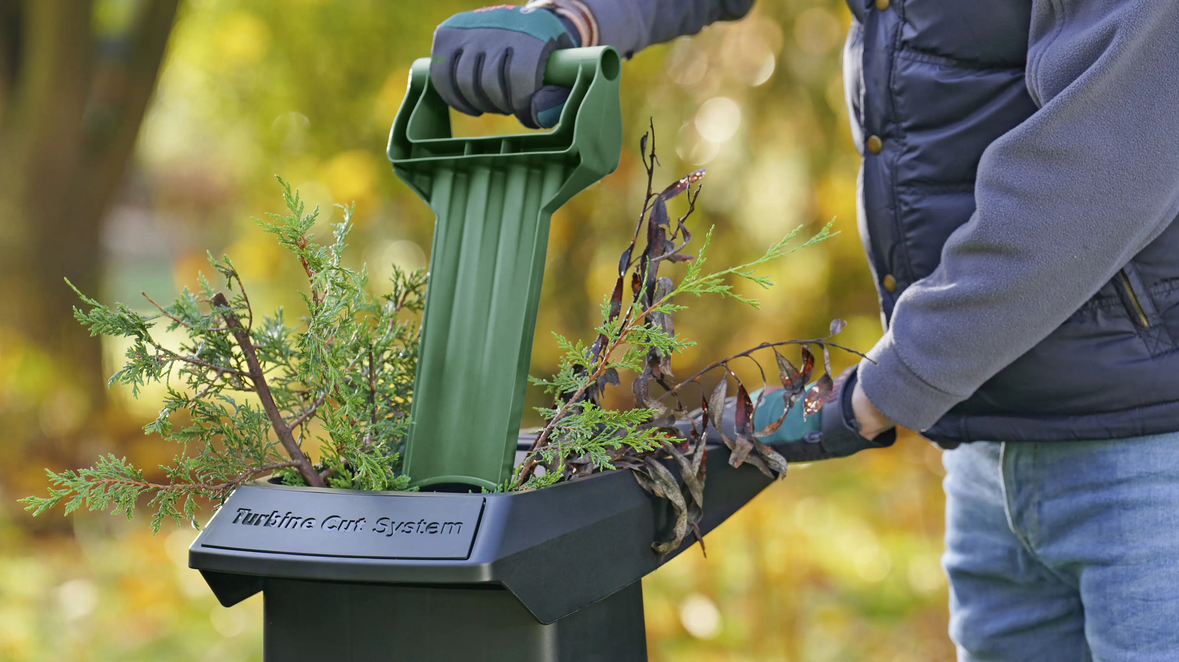 Bosch Häcksler AXT 25 TC 2500 Watt Bosch Häcksler AXT 25 TC 2500 Watt