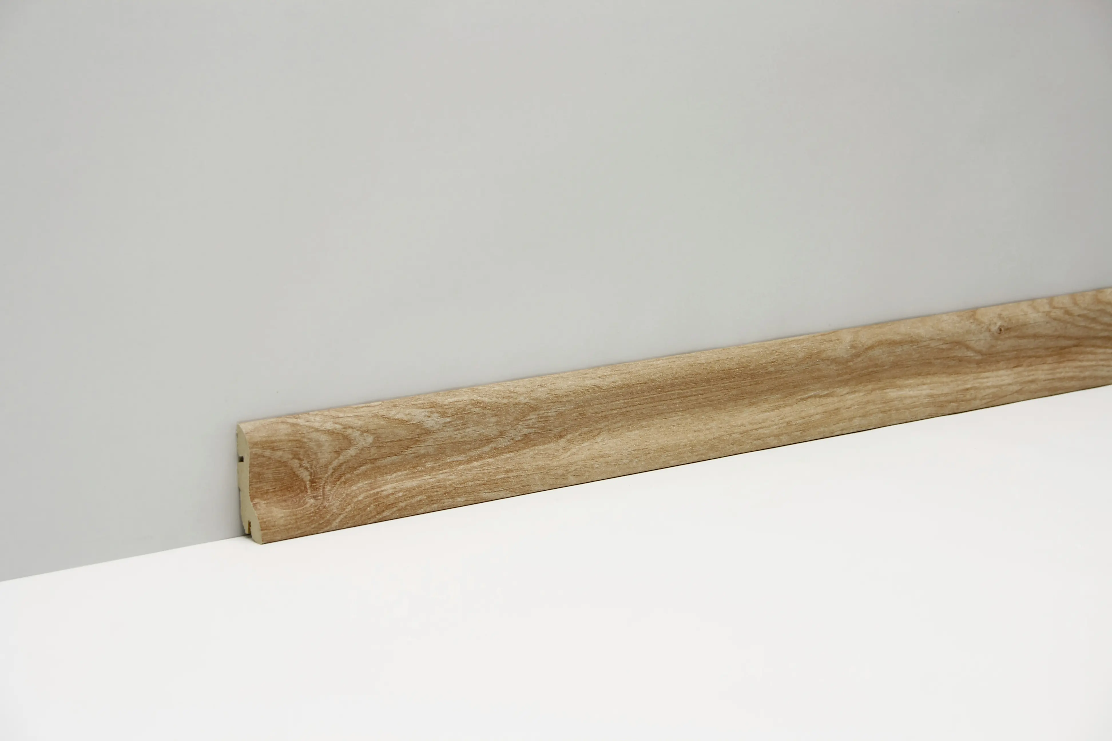 Classen Clip-Fußleiste 240 cm 40 x 20 mm Burlington Eiche