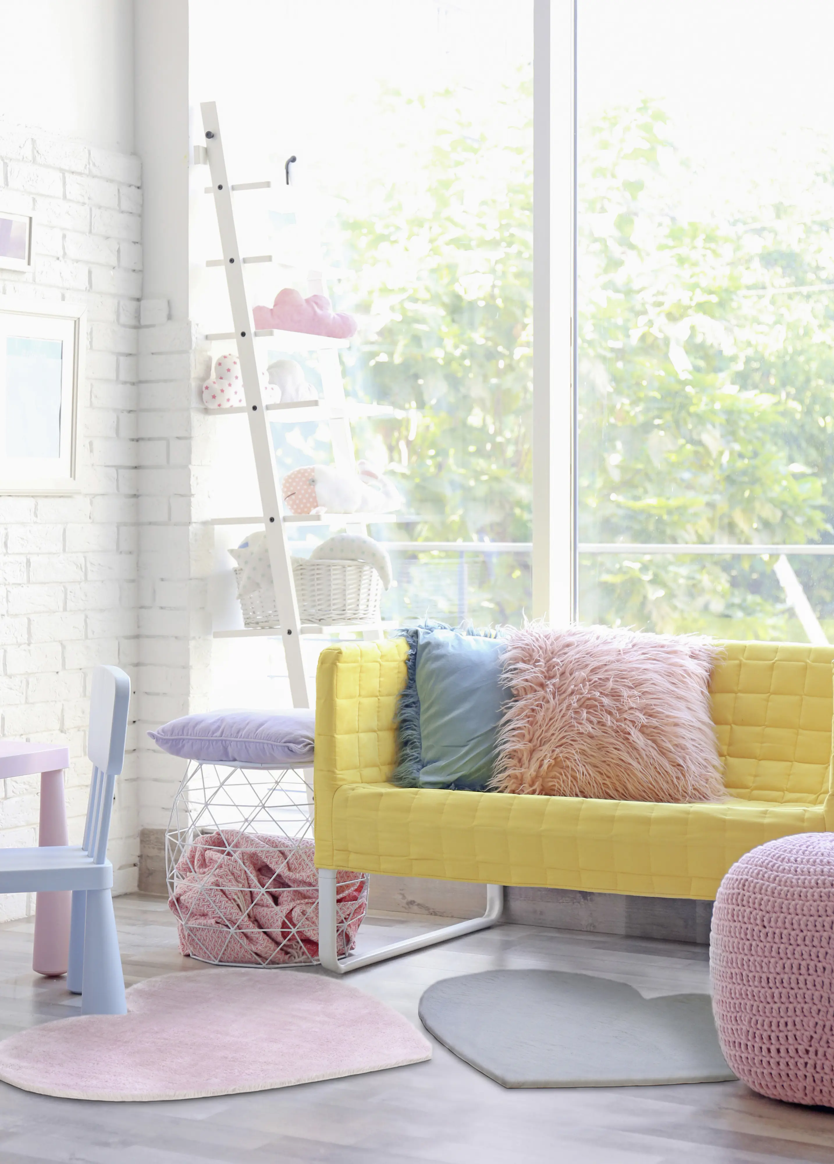 Kunstfellteppich Lambskin Herz, hellgrau, 70 x 80 cm