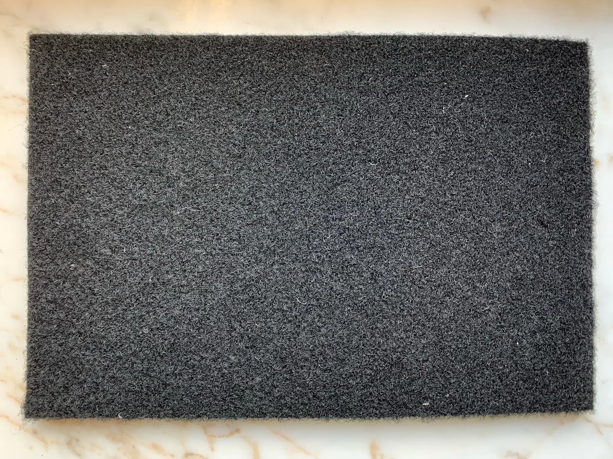 Teppichboden Car schwarz 2 m breit (Meterware)