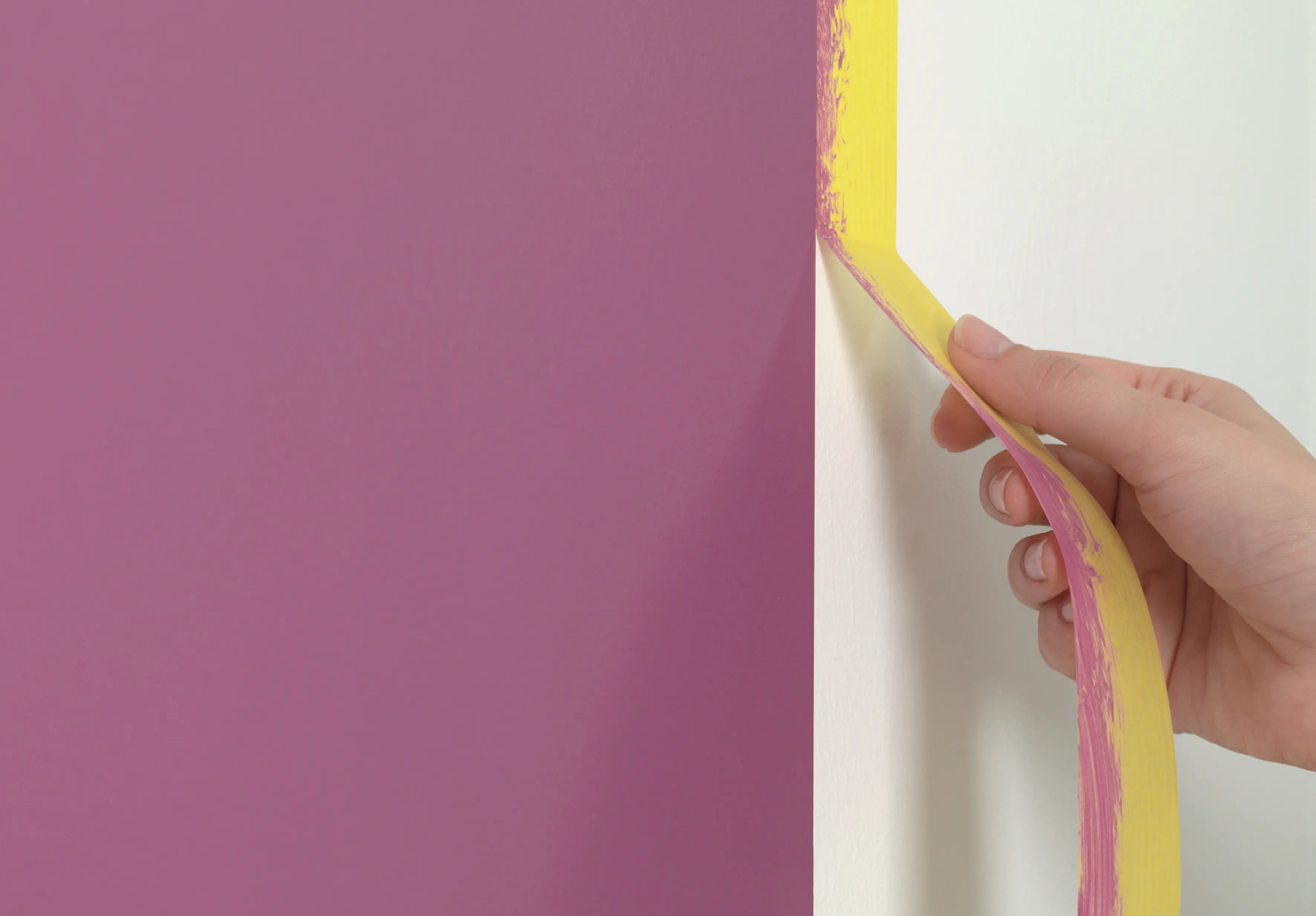 tesa Profi-Malerband Innen 25 m x 38 mm, gelb