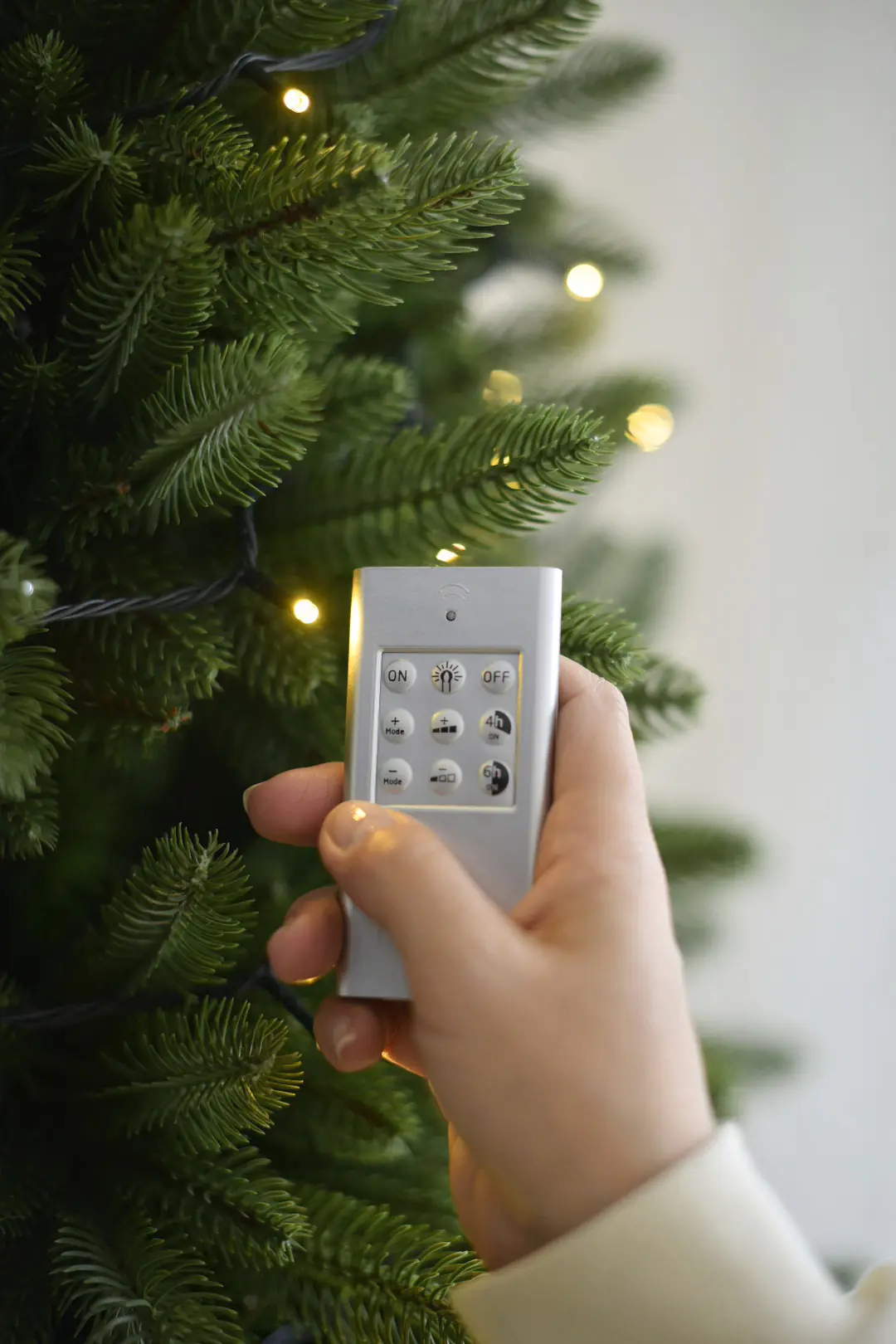 Lumix LED-Lichterkettenset für innen mit Magnetverbindung & Timer 15,5 m warmweiß