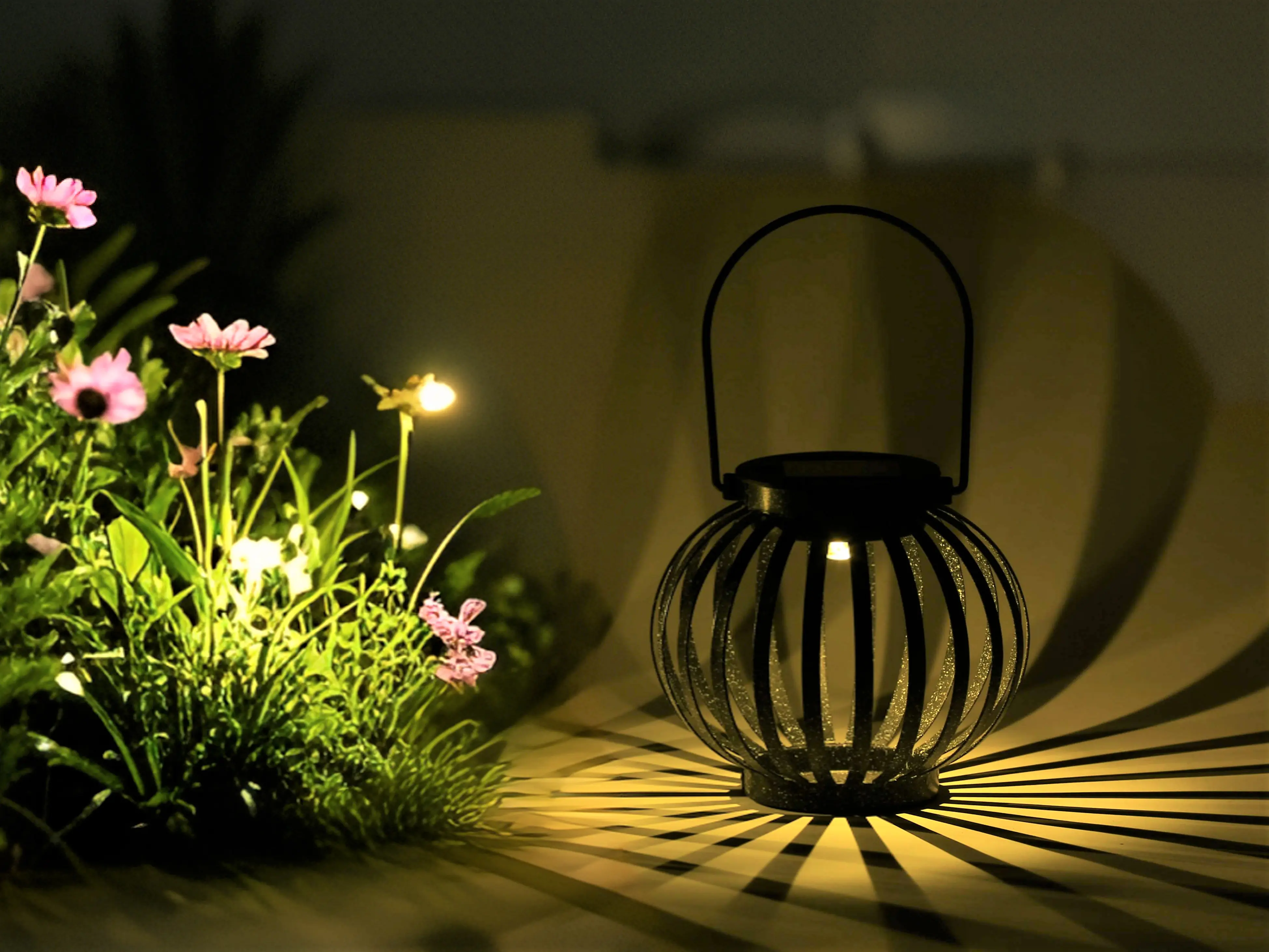 Dapo LED Solarleuchte Laterne Metall warmweiß