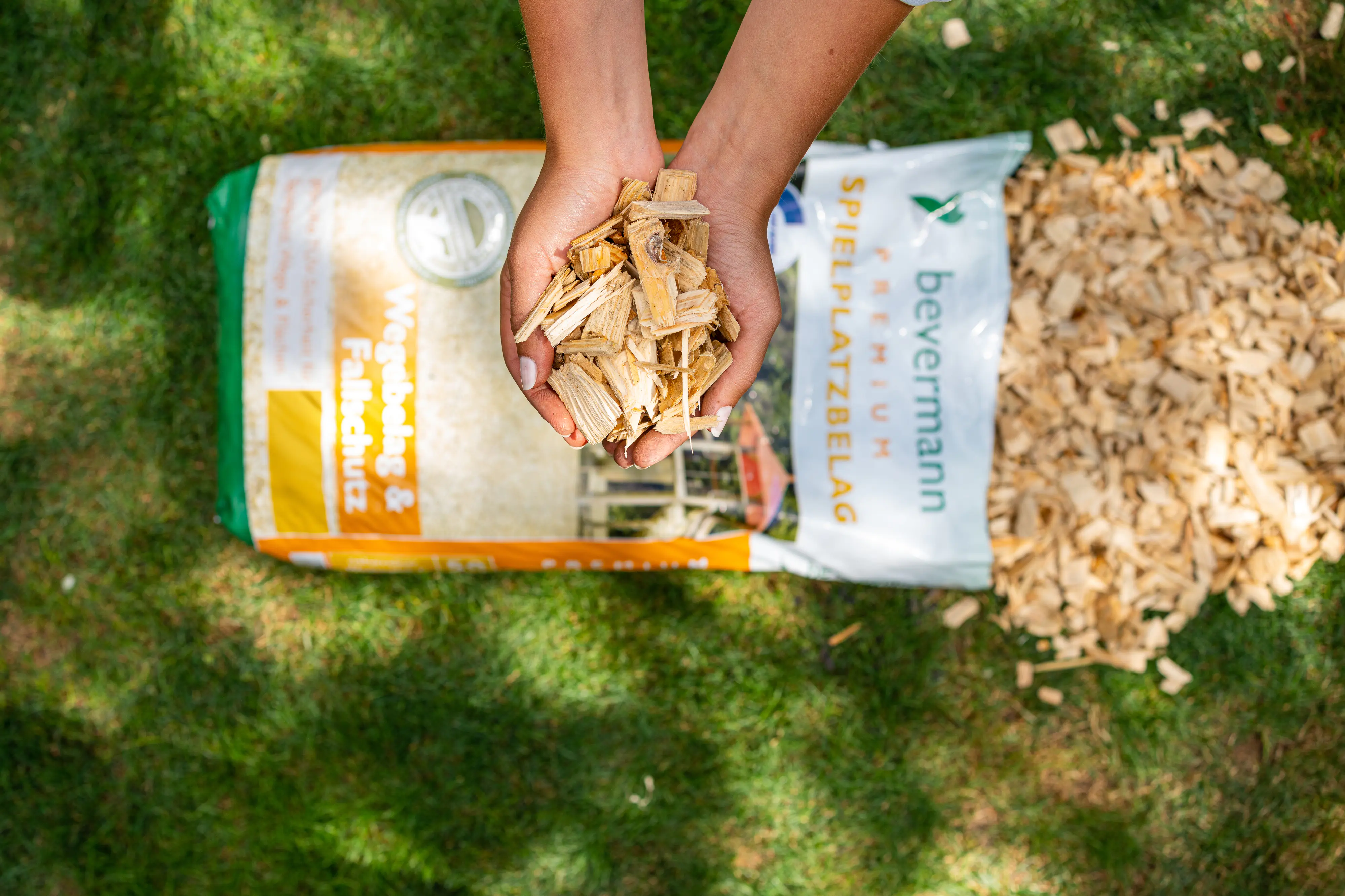 Floragard Spielplatzbelag und Wegebelag  2 x 40 L