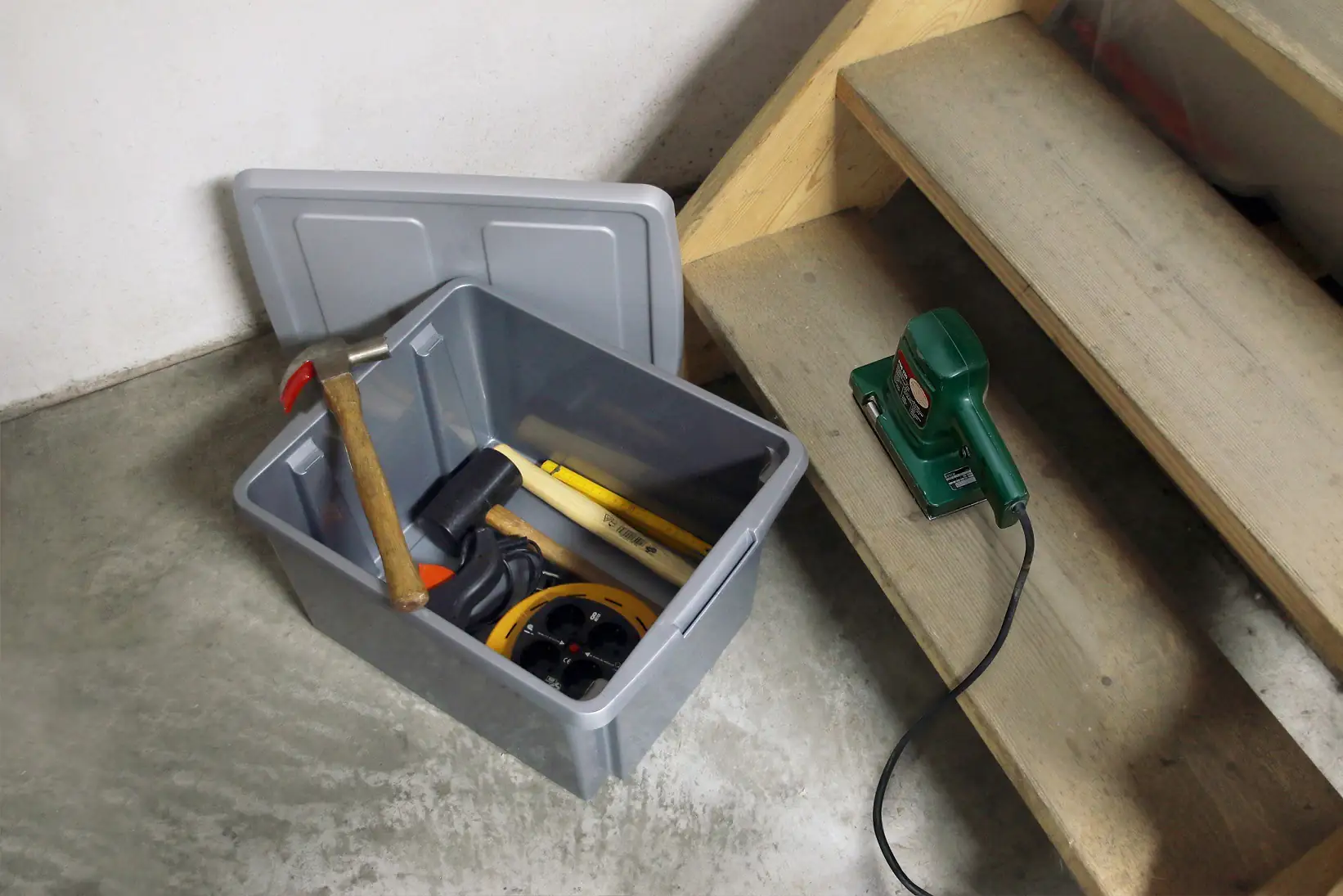 Sunware Drehstapel-Box Nesta 32 L silber 45,5 x 36 x 24 cm