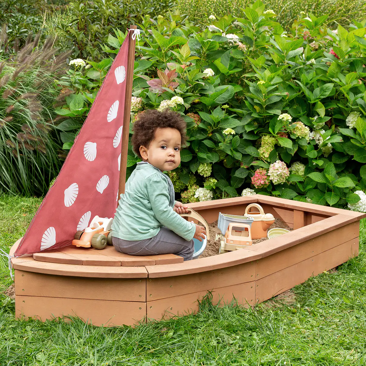 Muddy Buddy Sandkasten Seashell Diver 160 x 90 x 102 cm Muddy Buddy Sandkasten Seashell Diver 160 x 90 x 102 cm