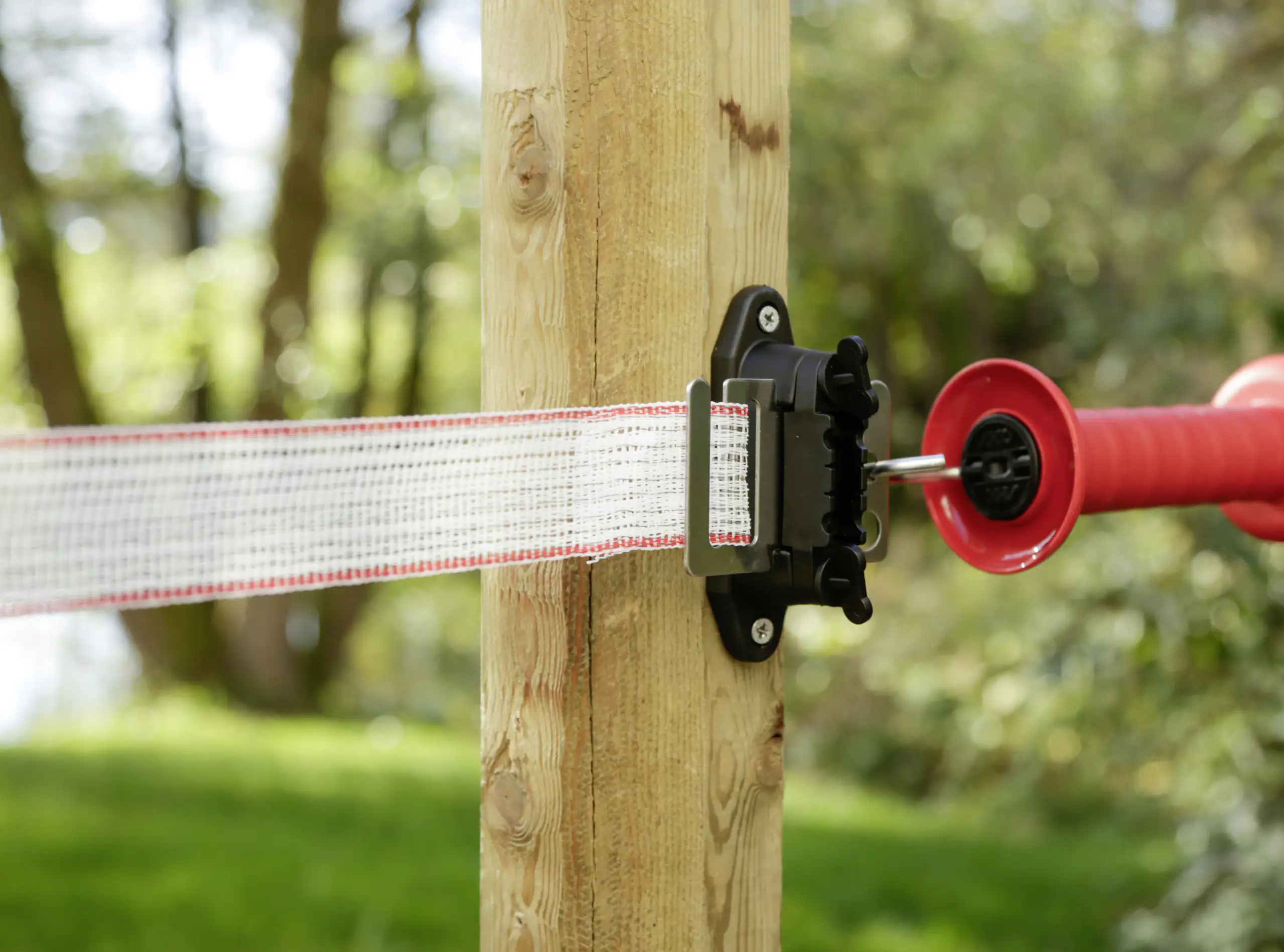 Kerbl Bandtorgriffisolator Profi Niroplatte, schwarz