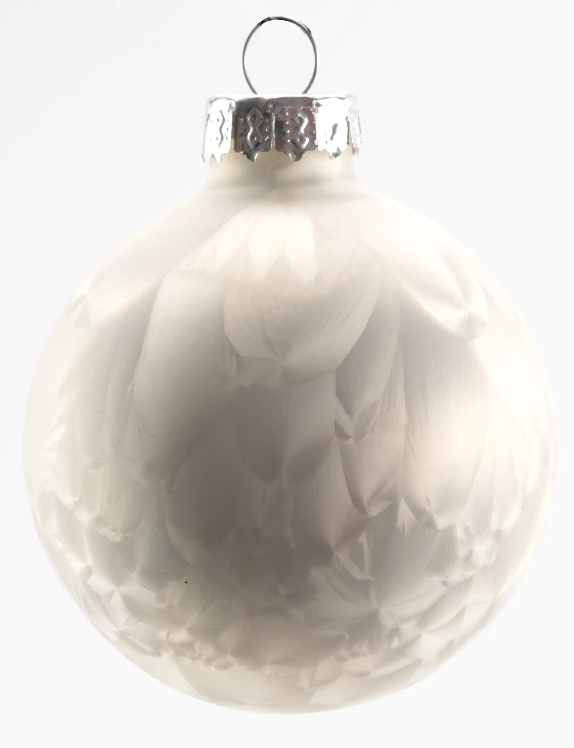 TrendLine Weihnachtskugeln aus Glas Ø 6 cm weiß-silber 20 Stück