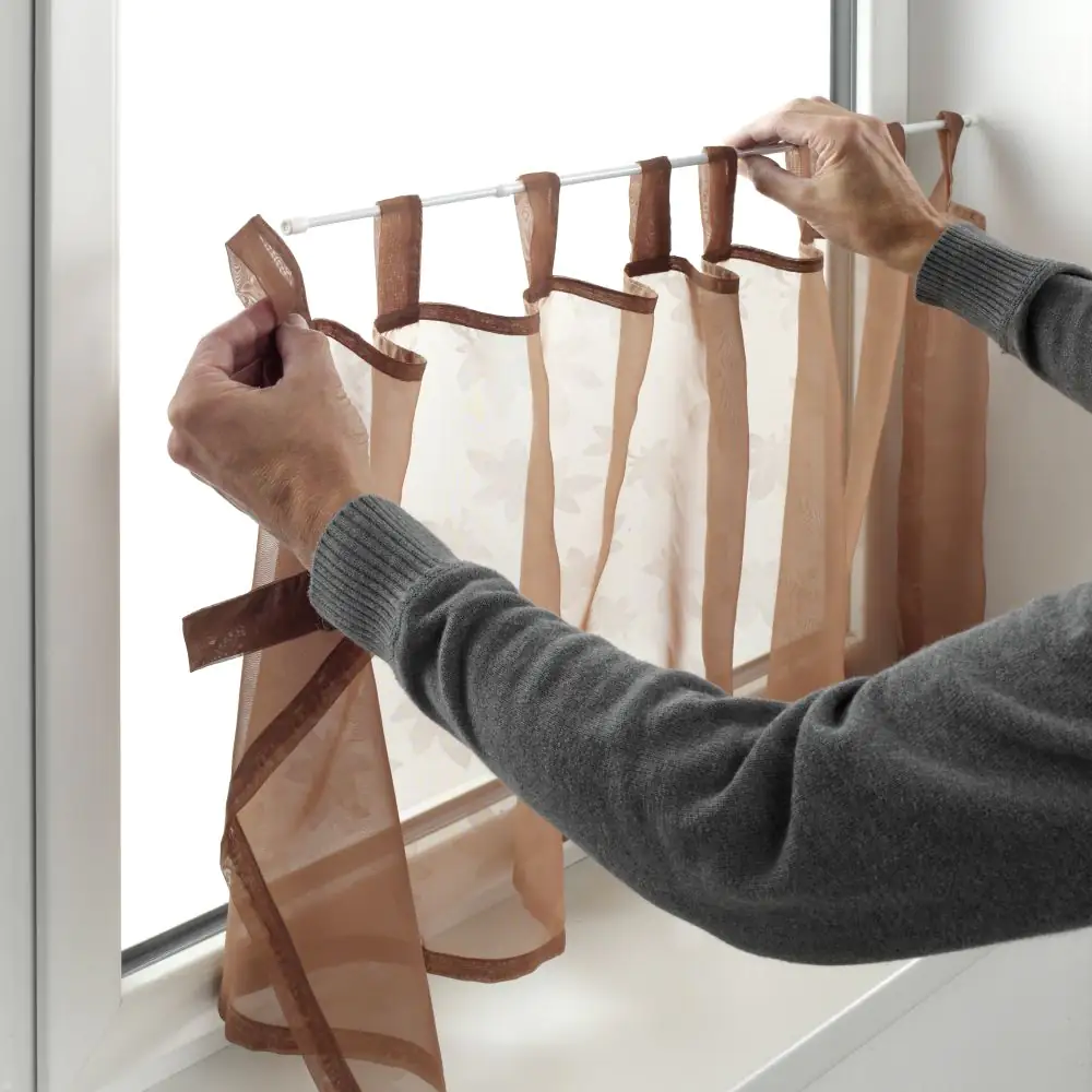 Gardinia Klemmstange weiß, Ø 8 mm, ausdrehbar 45 - 65 cm Gardinia Klemmstange weiß, Ø 8 mm, ausdrehbar 45 - 65 cm