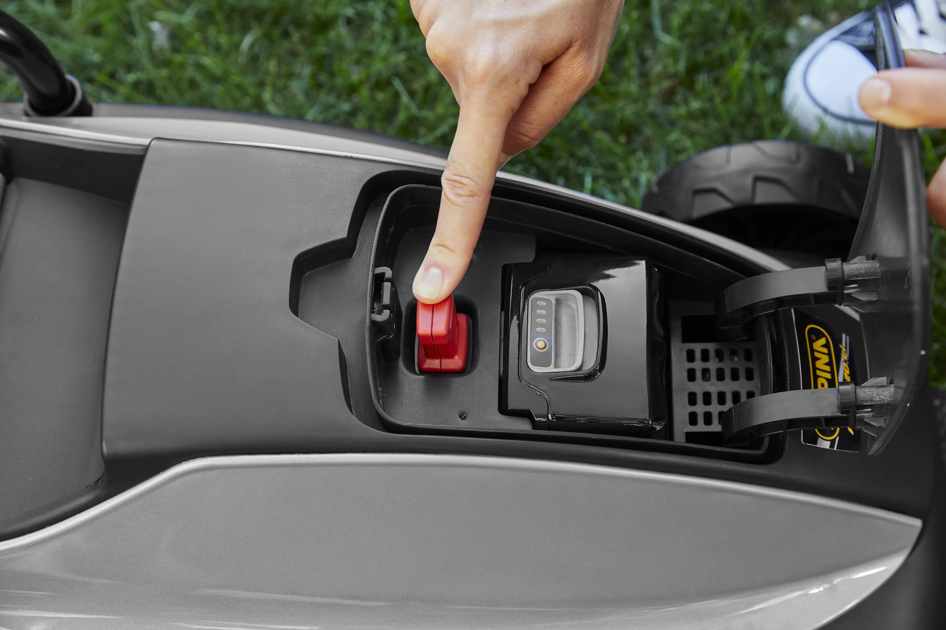 Alpina Akku Rasenmäher AL1 3020 Li 20 V, 30 cm Schnittbreite