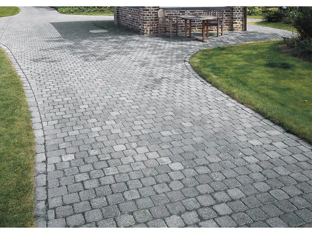 Kann Pflasterstein Etrusco 14 x 14 x 5 cm grau-nuanciert Kann Pflasterstein Etrusco 14 x 14 x 5 cm grau-nuanciert