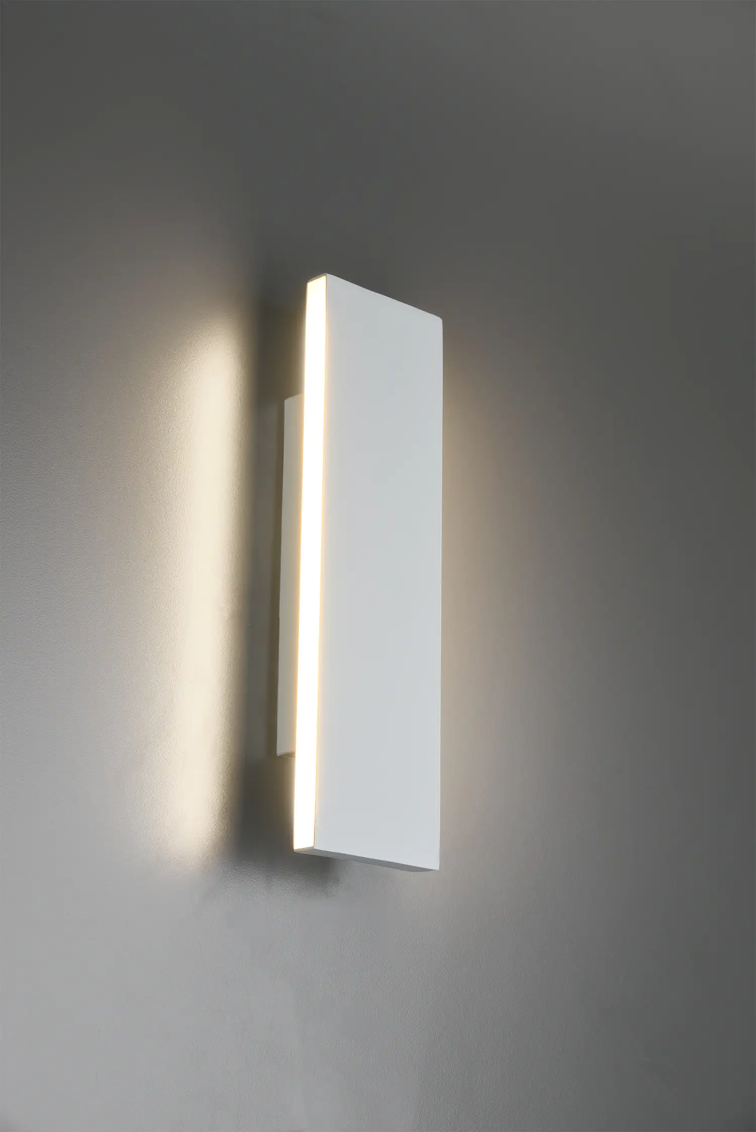 Trio LED Wandleuchte CONCHA weiß matt Trio LED Wandleuchte CONCHA weiß matt