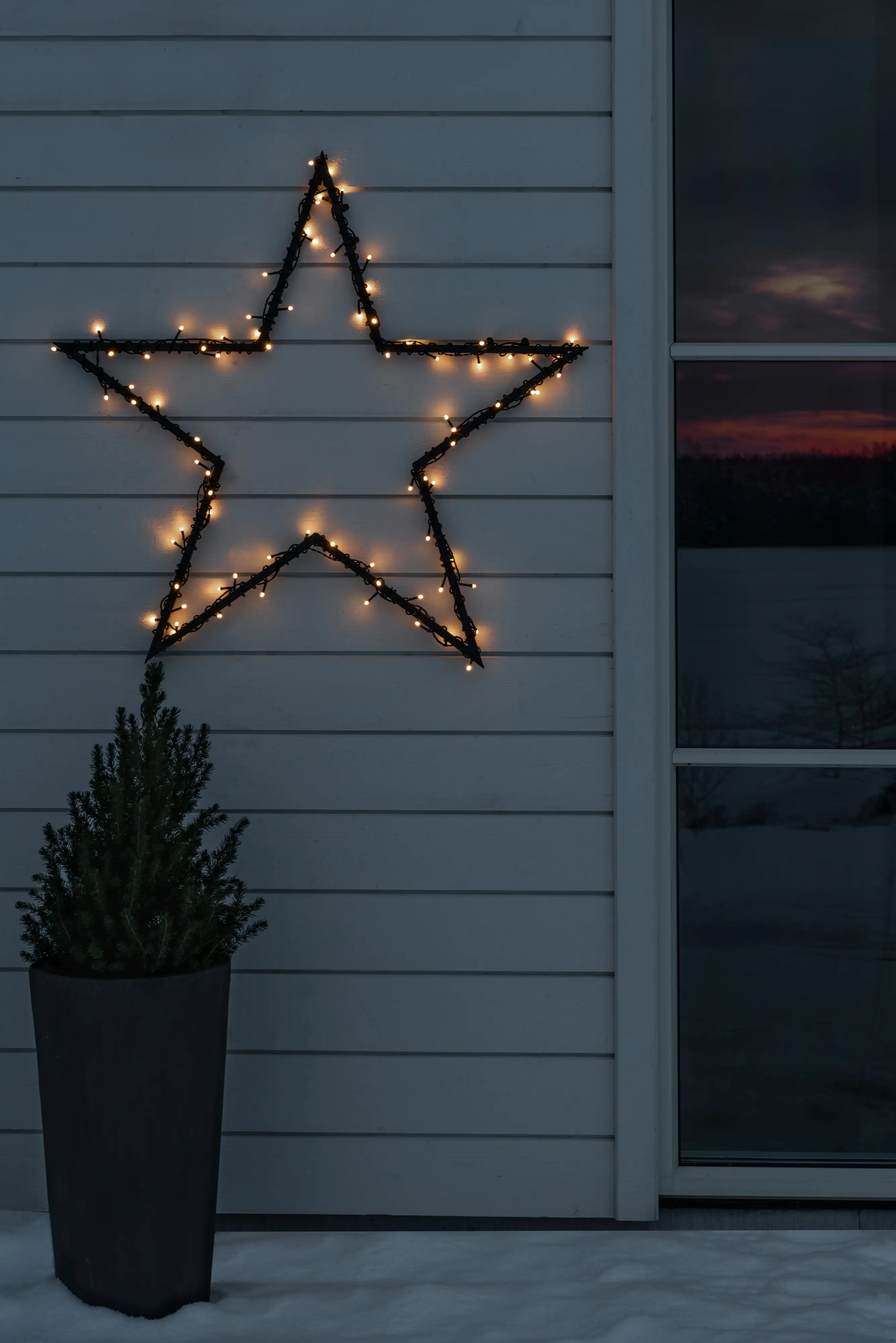 Konstsmide LED Solar Lichterkette 200 bernsteinfarbene Dioden Konstsmide LED Solar Lichterkette 200 bernsteinfarbene Dioden