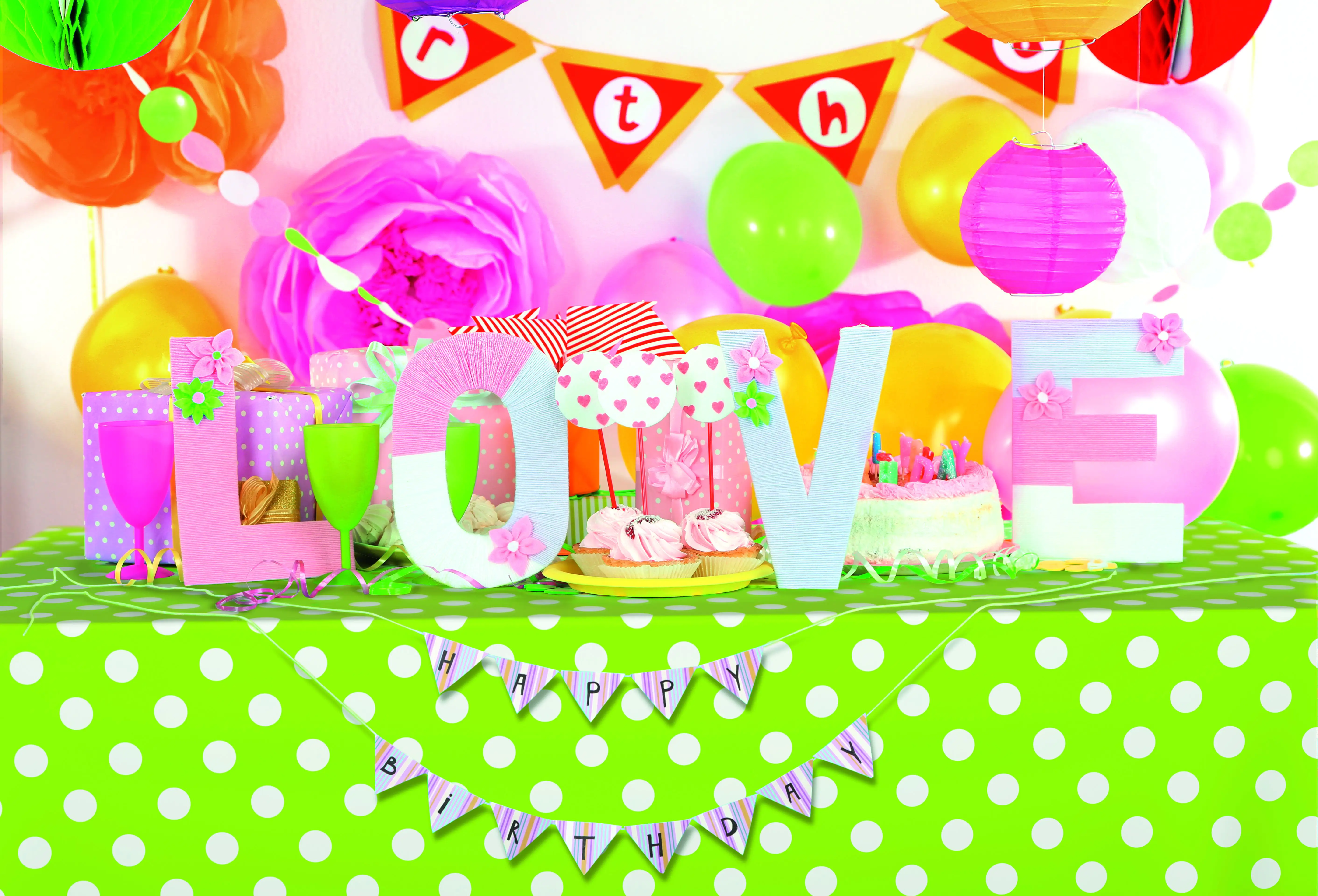 d-c-table® Tischdecke Manhattan Venita 130 x 160 cm, limone