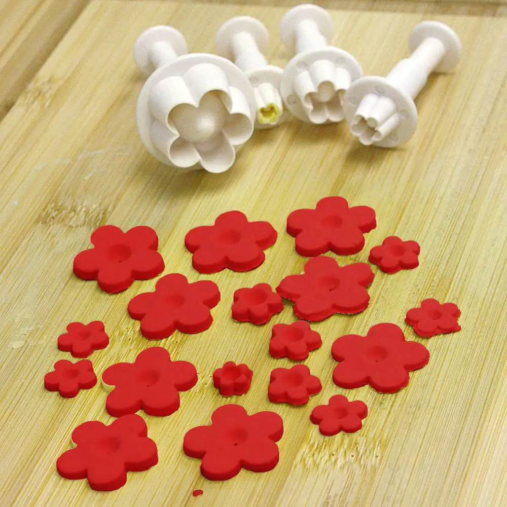 Dr. Oetker Ausstecher Blumen 4-teilig