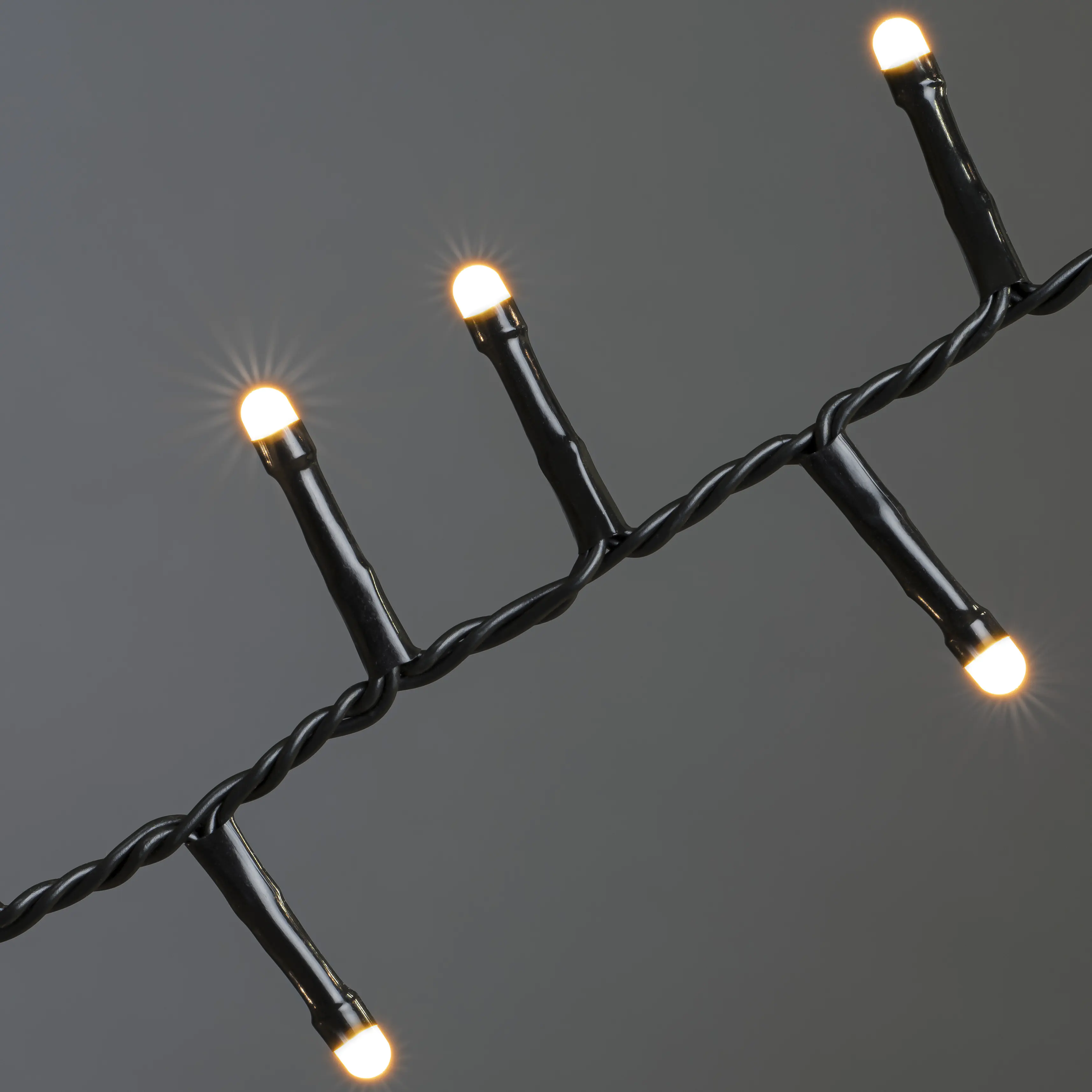 Konstsmide Micro LED Compactlights gefrostet Innen 200 bernsteinfarbene Dioden 7,4 m