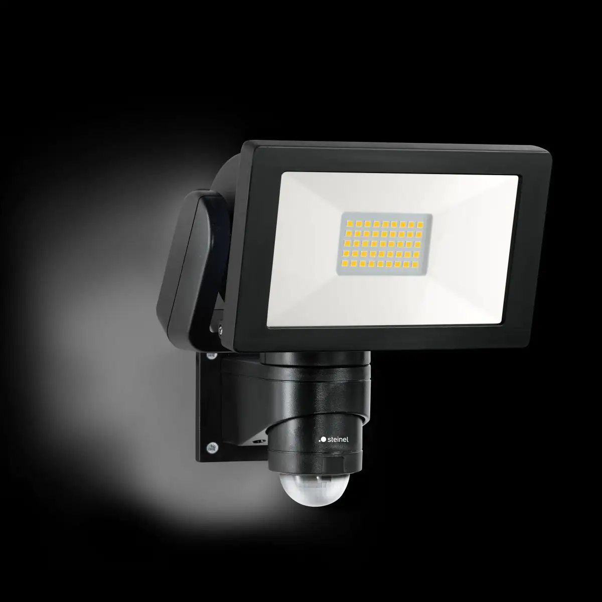 Steinel Strahler LS 300 S Schwarz mit Bewegungsmelder