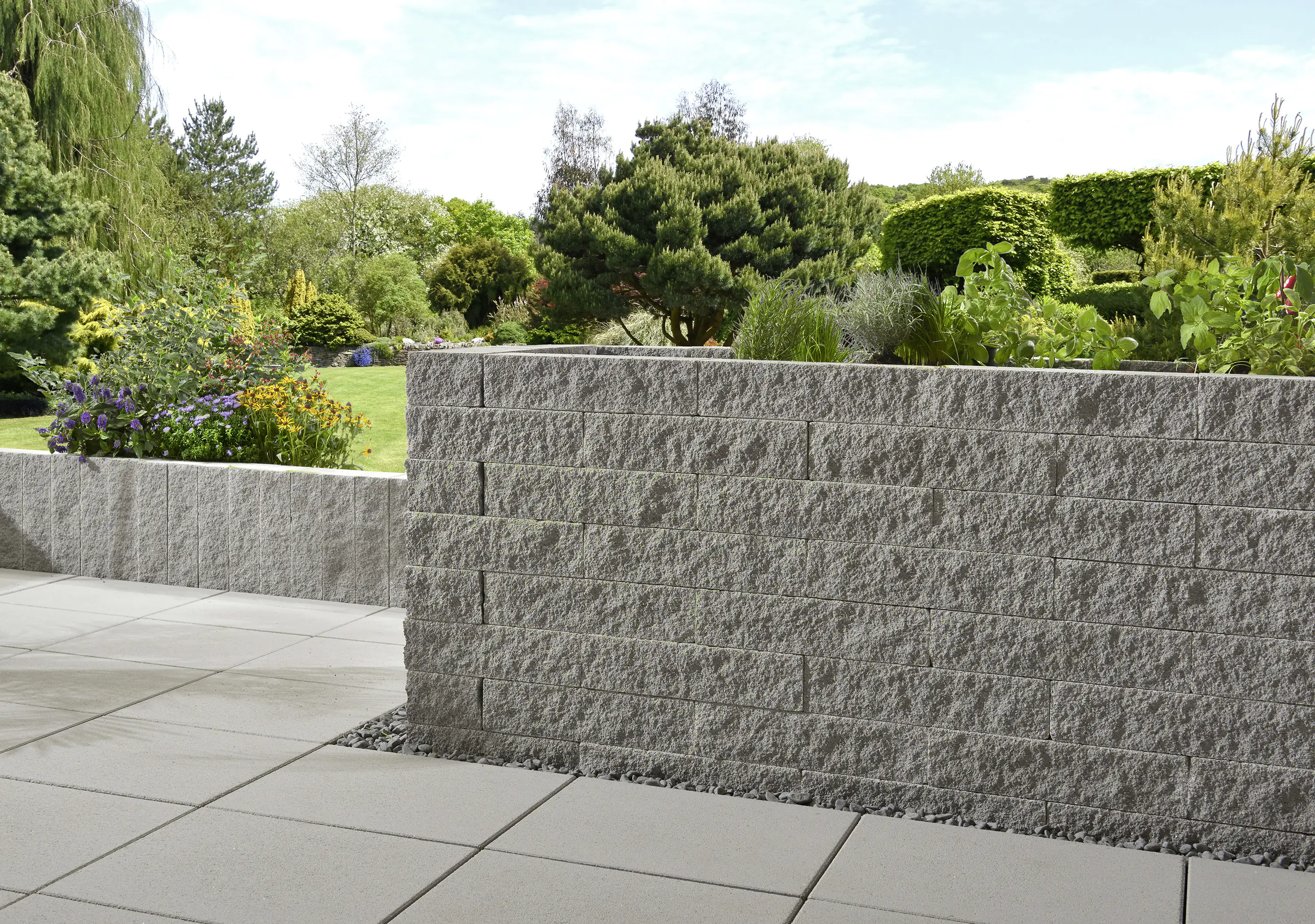 4024991838110 Kann Mauerstein Montania 40 x 15 x 10 cm silbergrau