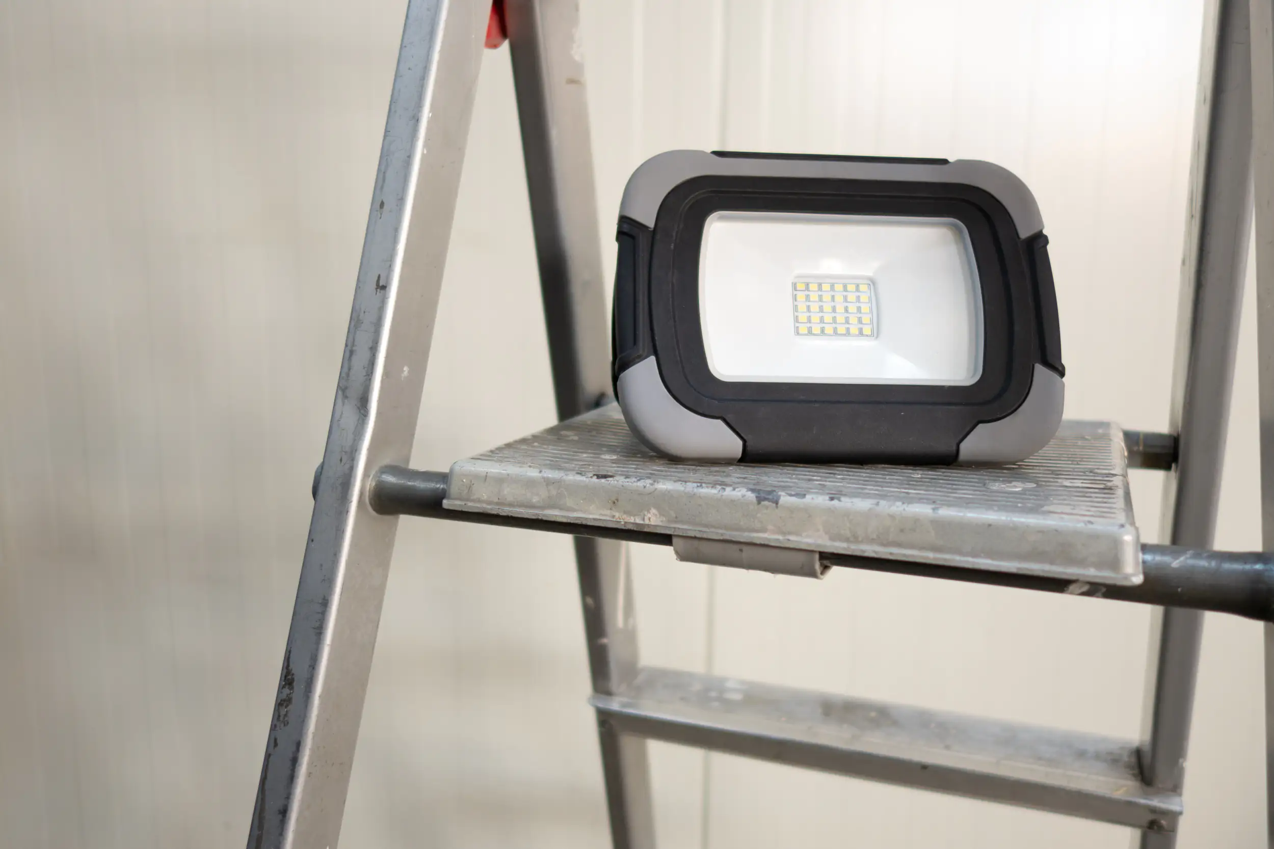 Müller Licht LED Baustrahler Jack schwarz/grau