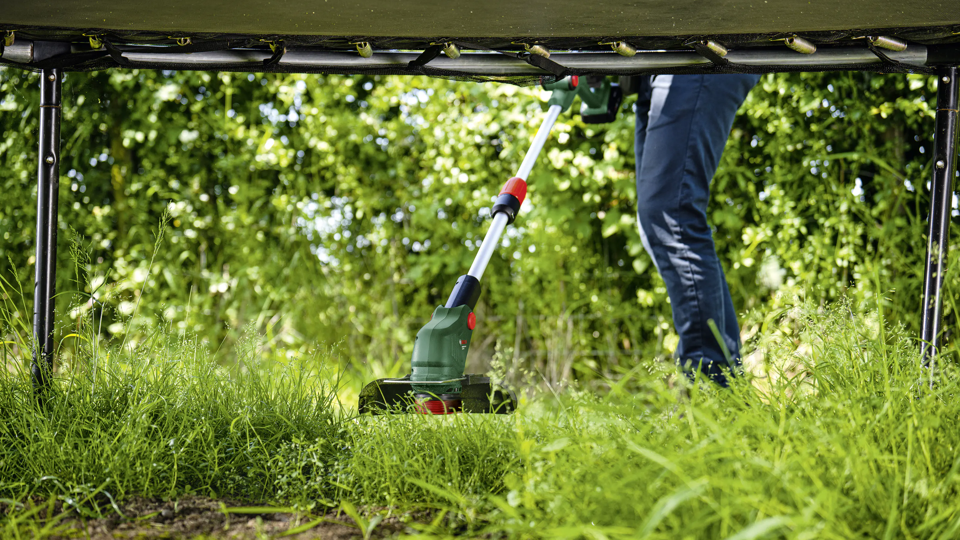 Bosch Akku-Rasentrimmer UniversalGrassCut 18V-26 Solo 26 cm Schnittkreis