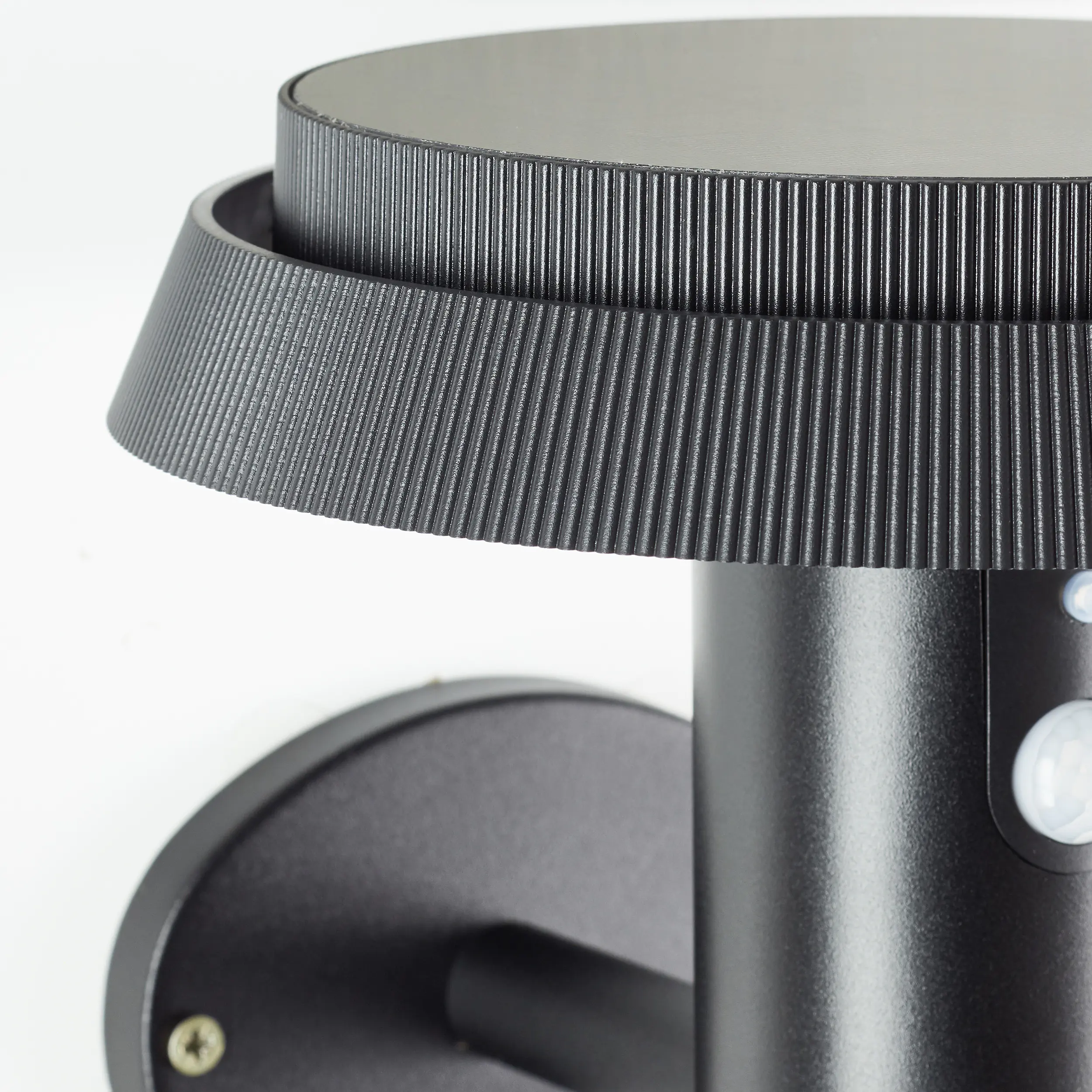 Brilliant Solar-Außenwandleuchte Alvero 4W warmweiß Bewegungsmelder Brilliant Solar-Außenwandleuchte Alvero 4W warmweiß Bewegungsmelder