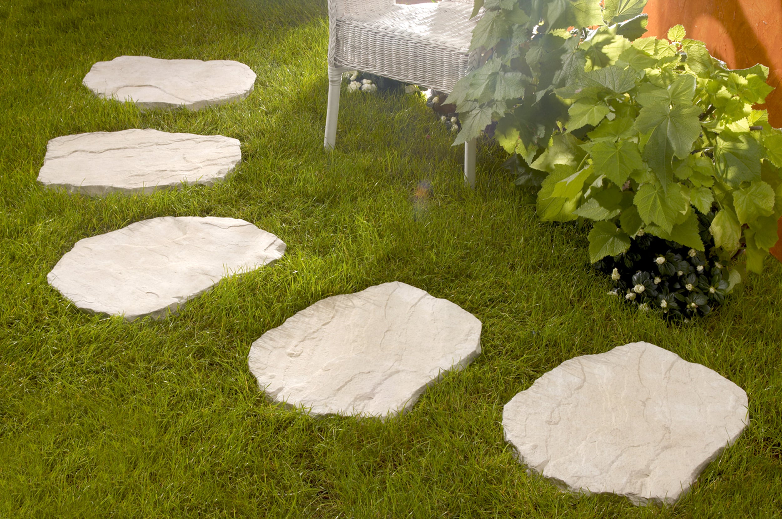 Kann Trittstein Nativa 56 x 42 x 4 cm kalkstein